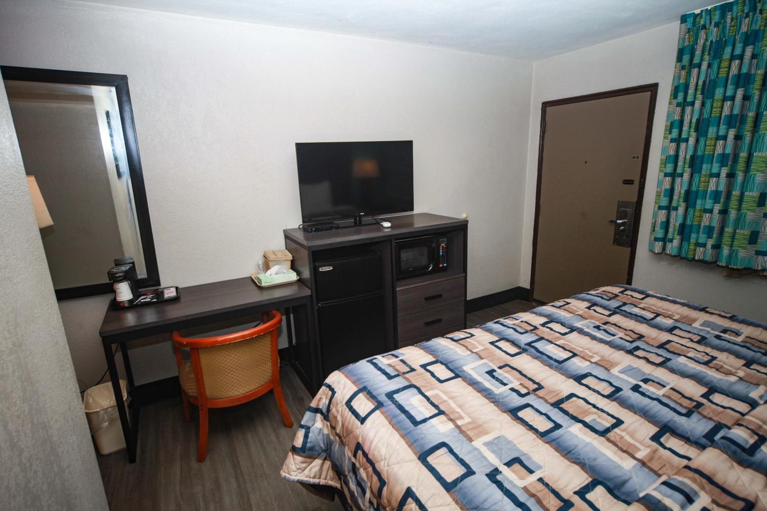 Relax Inn Bradford, photo 10