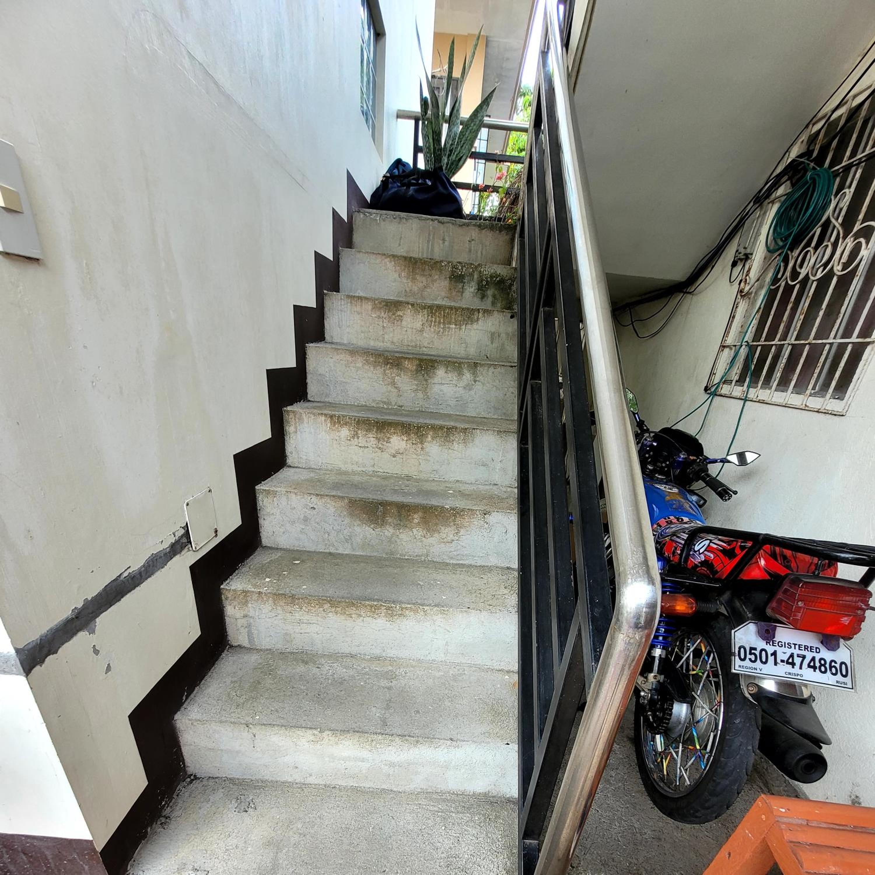 ANDY'S PLACE