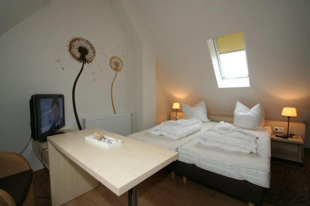 HP Touristik - Seepark Burhave 2