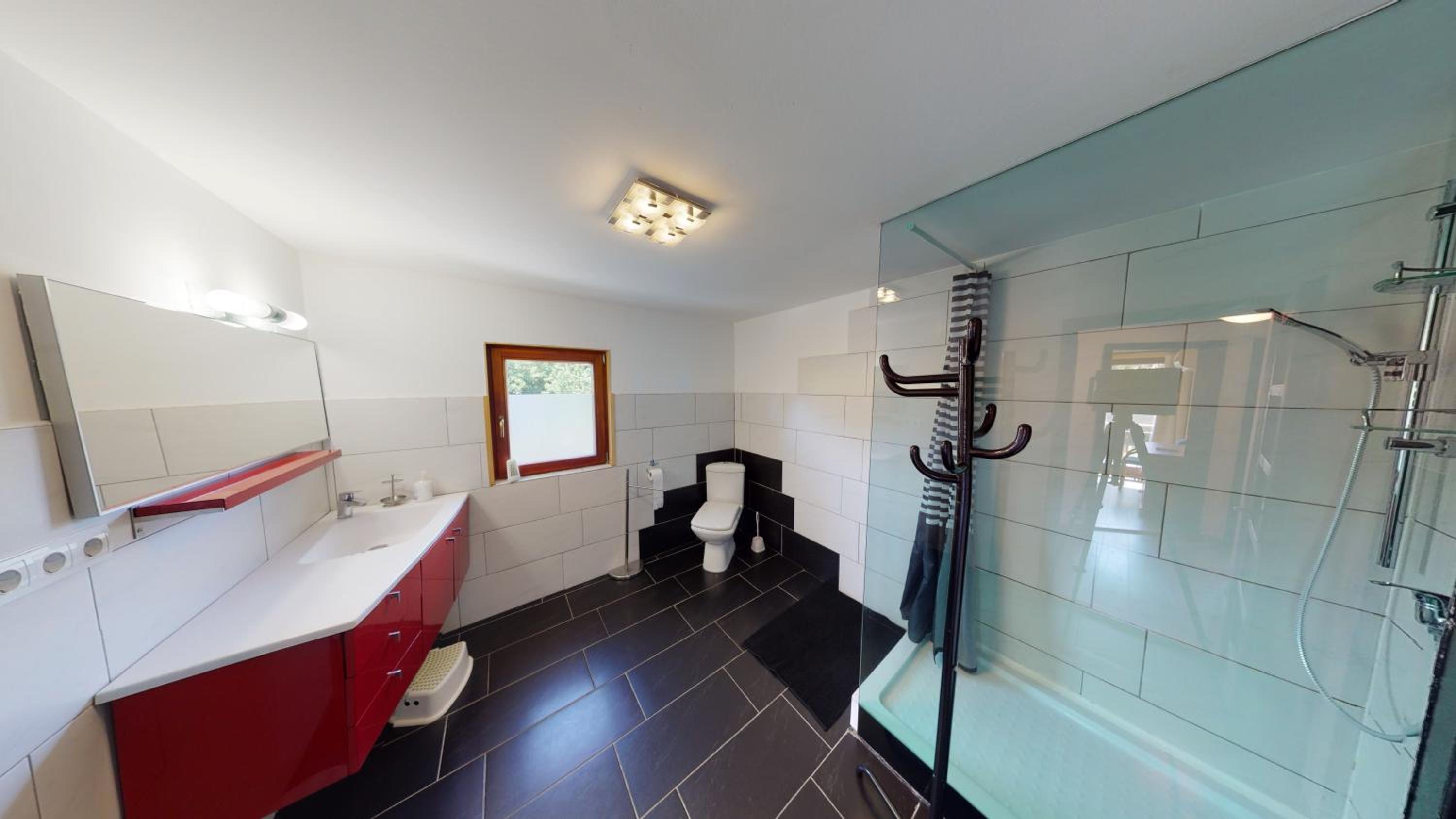 Photo 51