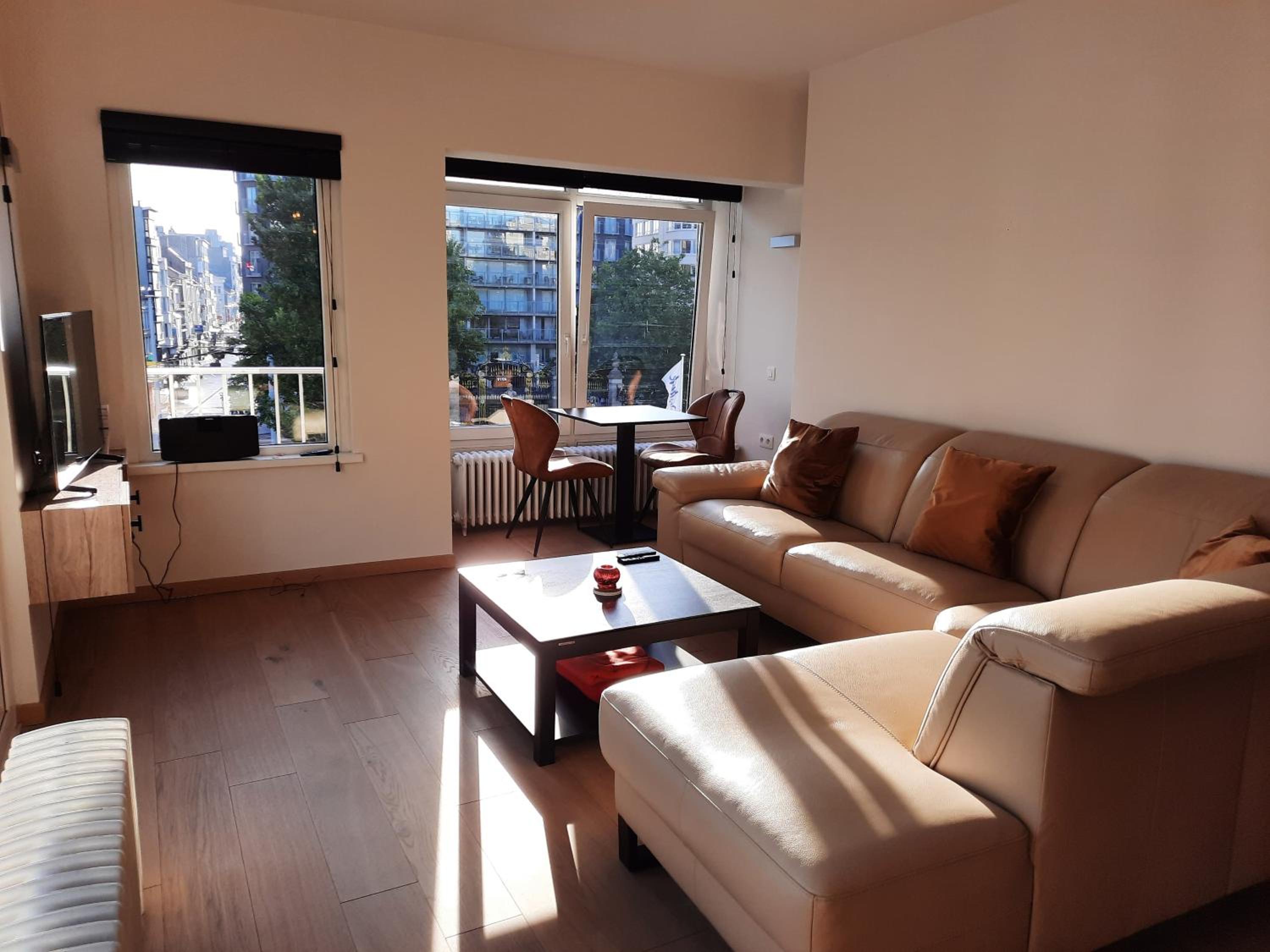 Lichtrijk en comfortabel hoekappartement met gratis parking en zeer centraal gelegen - Comme Chez Soi view 5