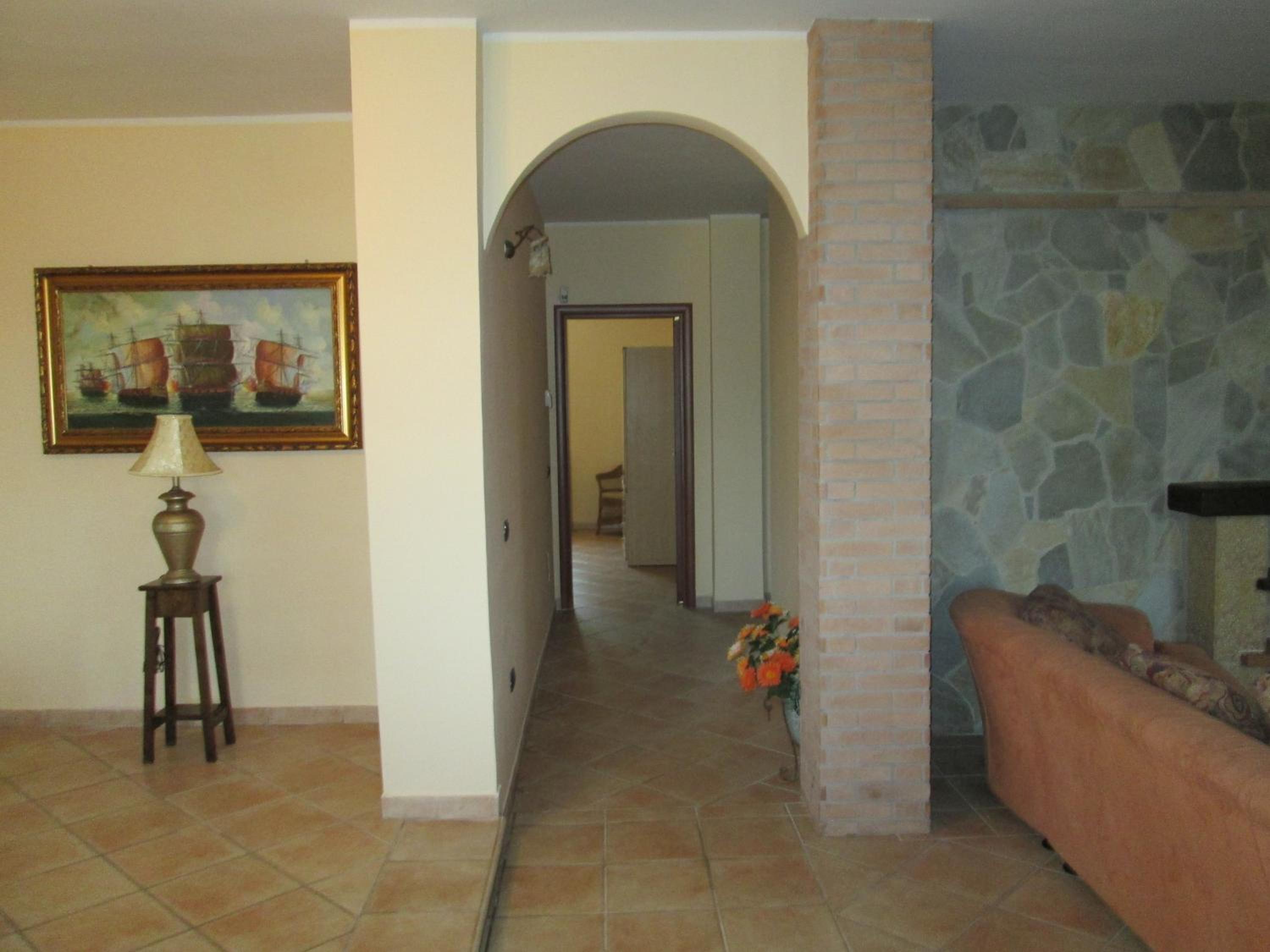Photo 38