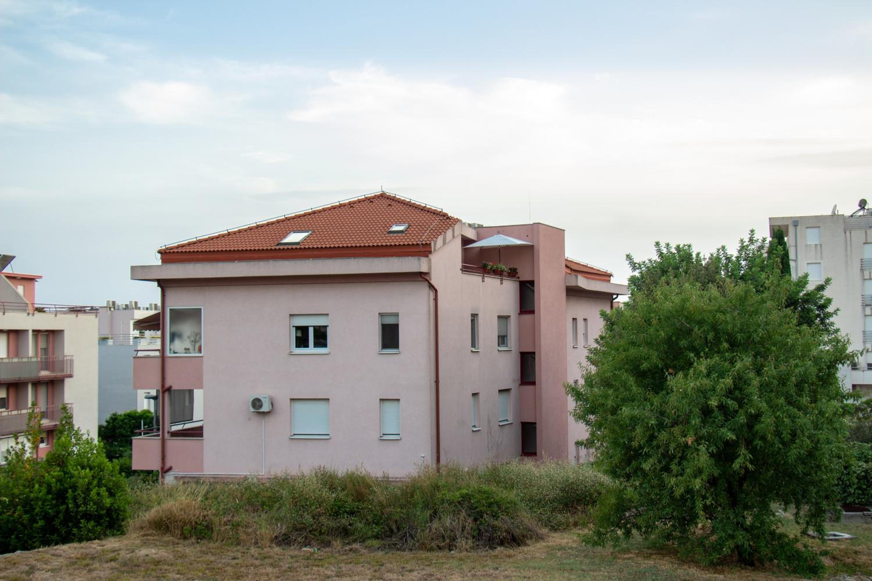 Photo 43