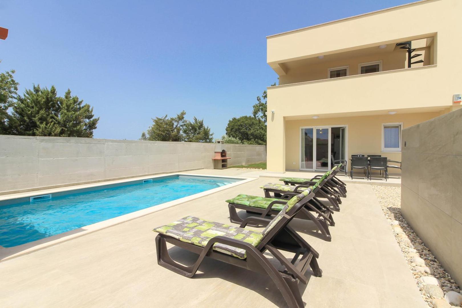 Villa Sunshine with private Hydromassage Pool near the beach view 2