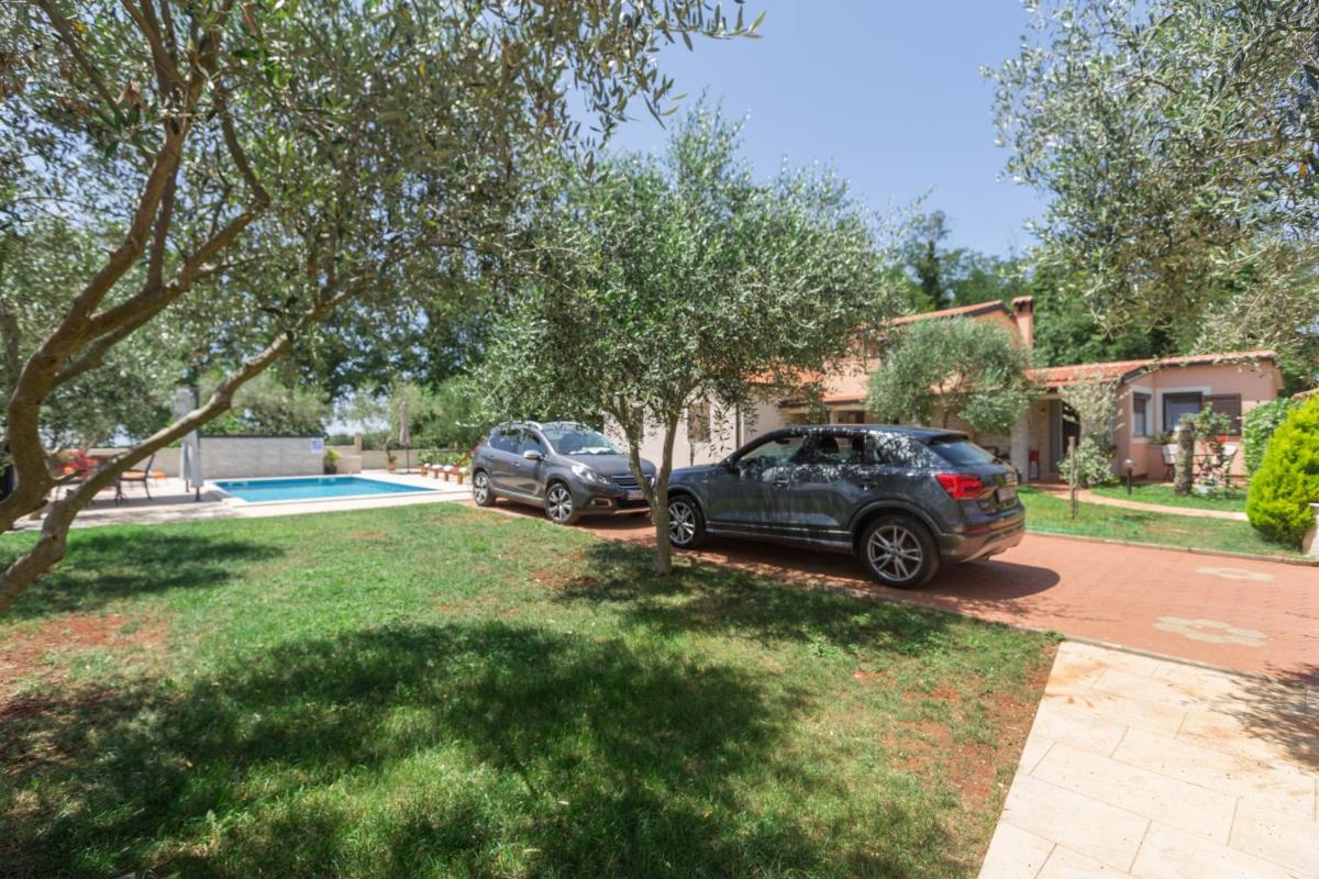 Holiday Home Giovanna view 2