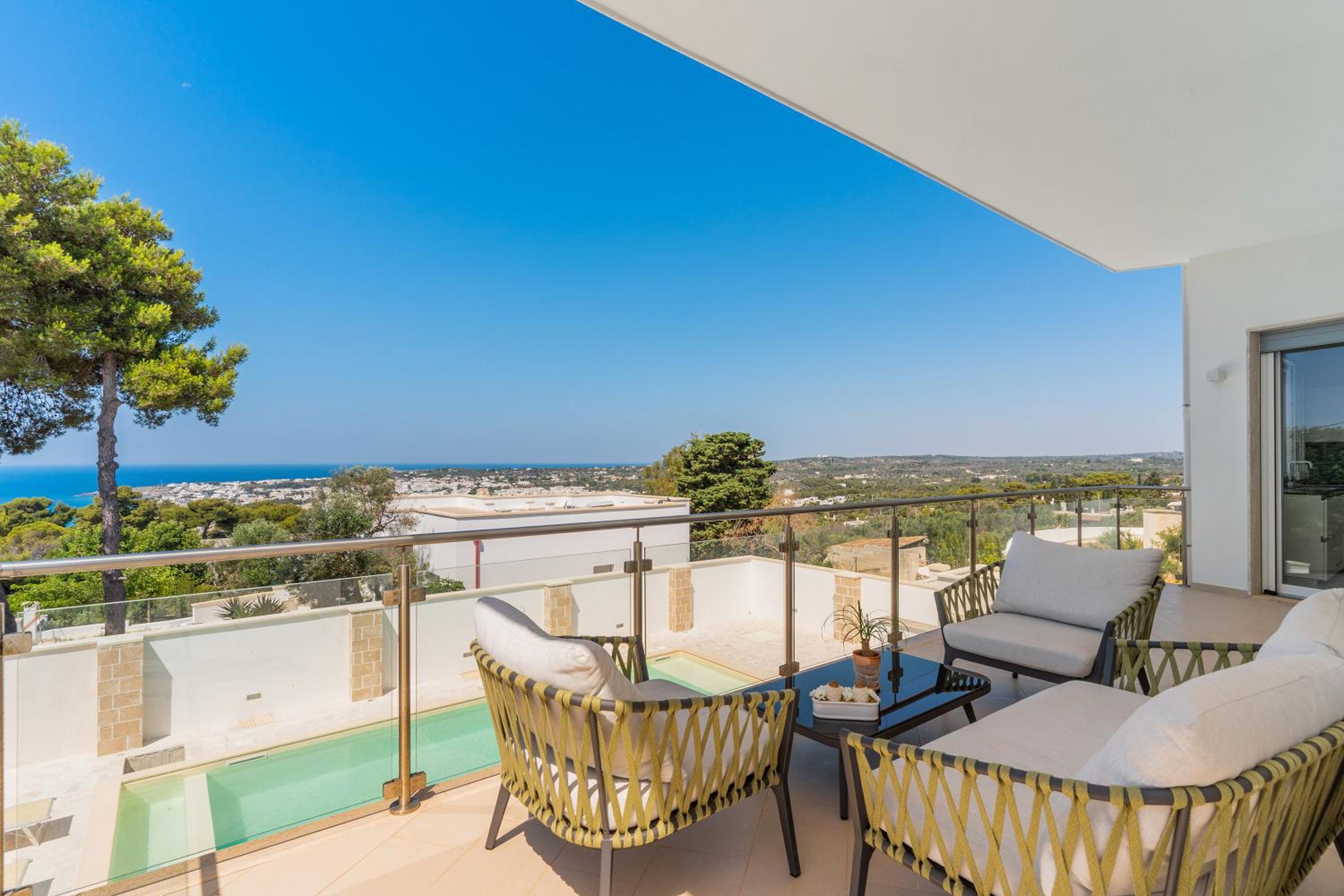 Villa Finibus Terrae