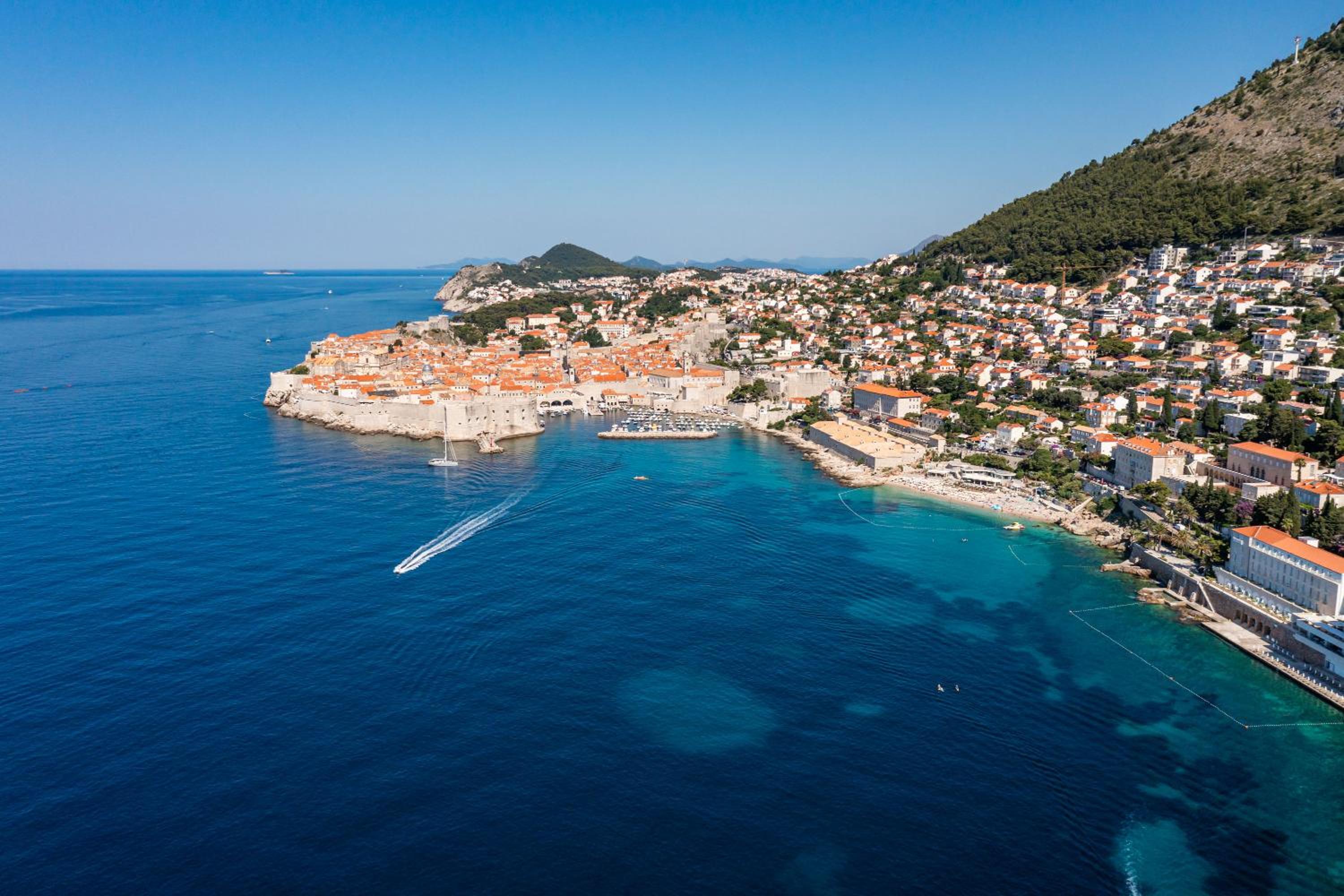 Luxury 2 BD Apartment Ika Marie - Dubrovnik Old Town with Jacuzzi and Parking