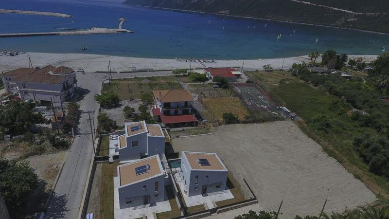 SEASCAPE VILLAS VASSILIKI - Beachfront villas view 4
