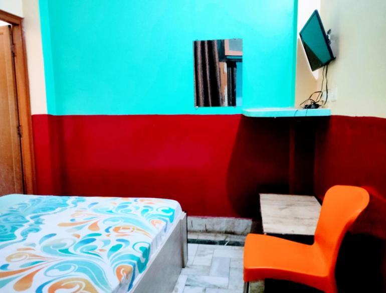 Priti Guest House By WB Inn view 3