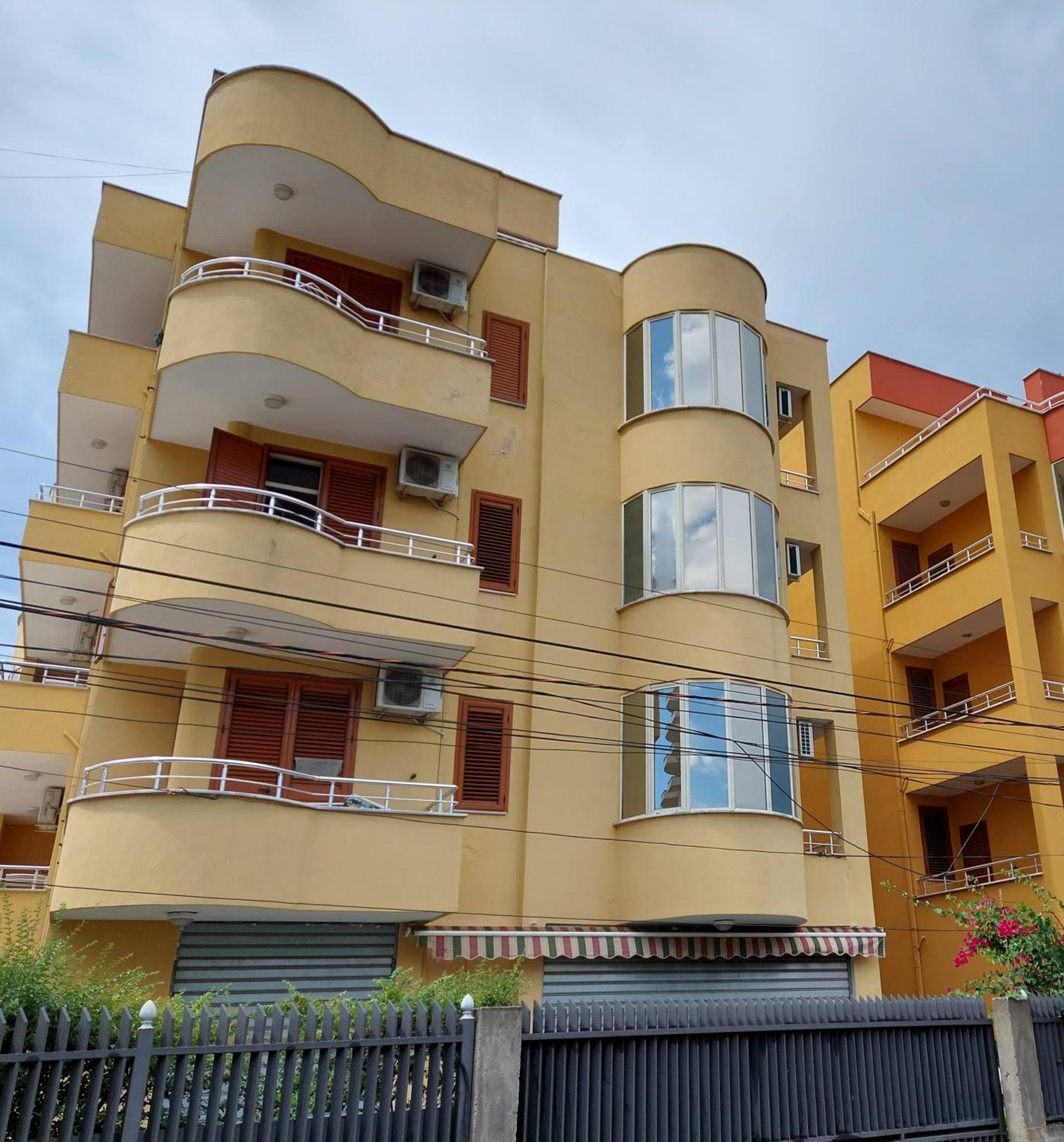 Marconi Apartments