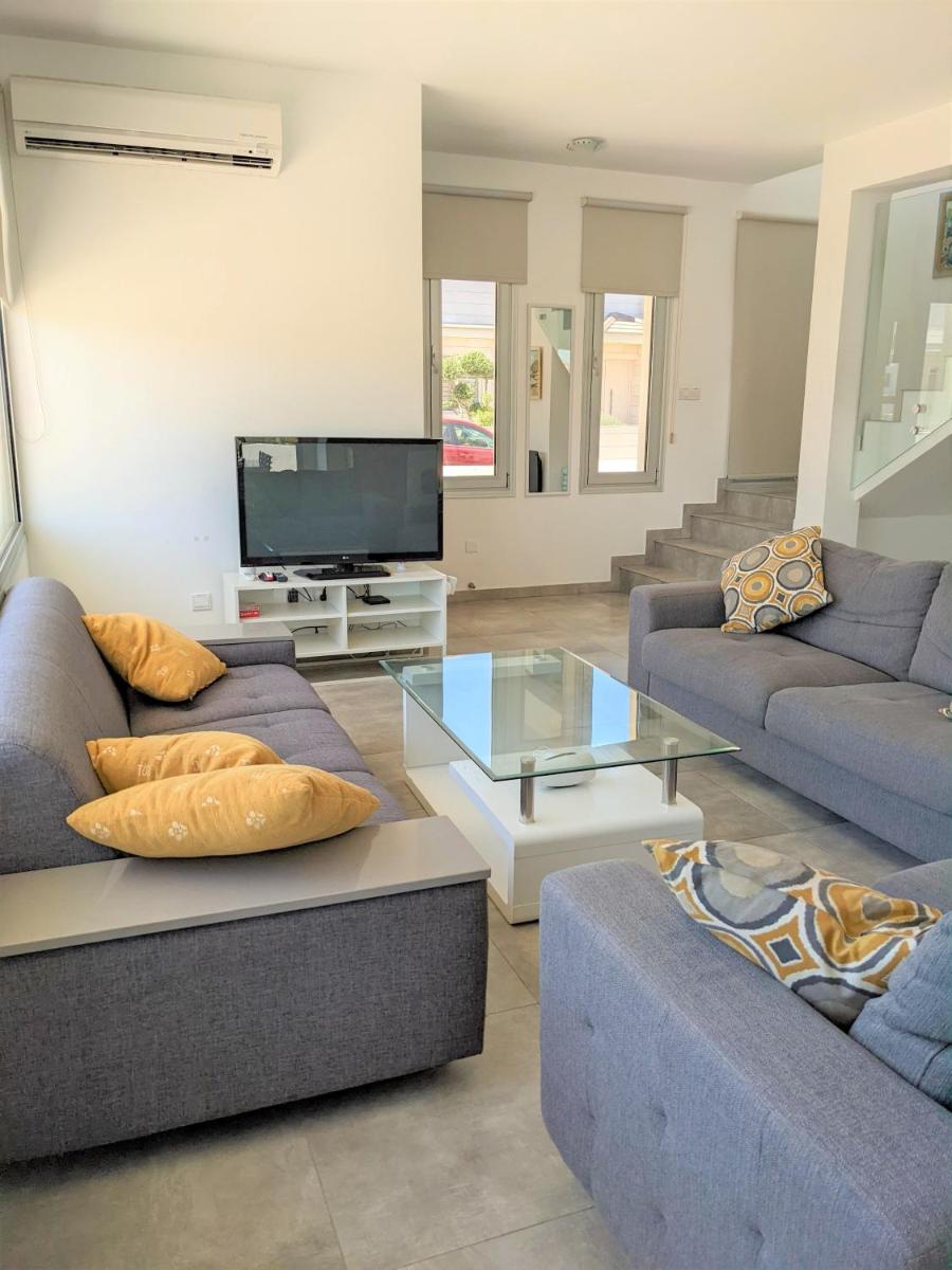 T&E Villa view 5