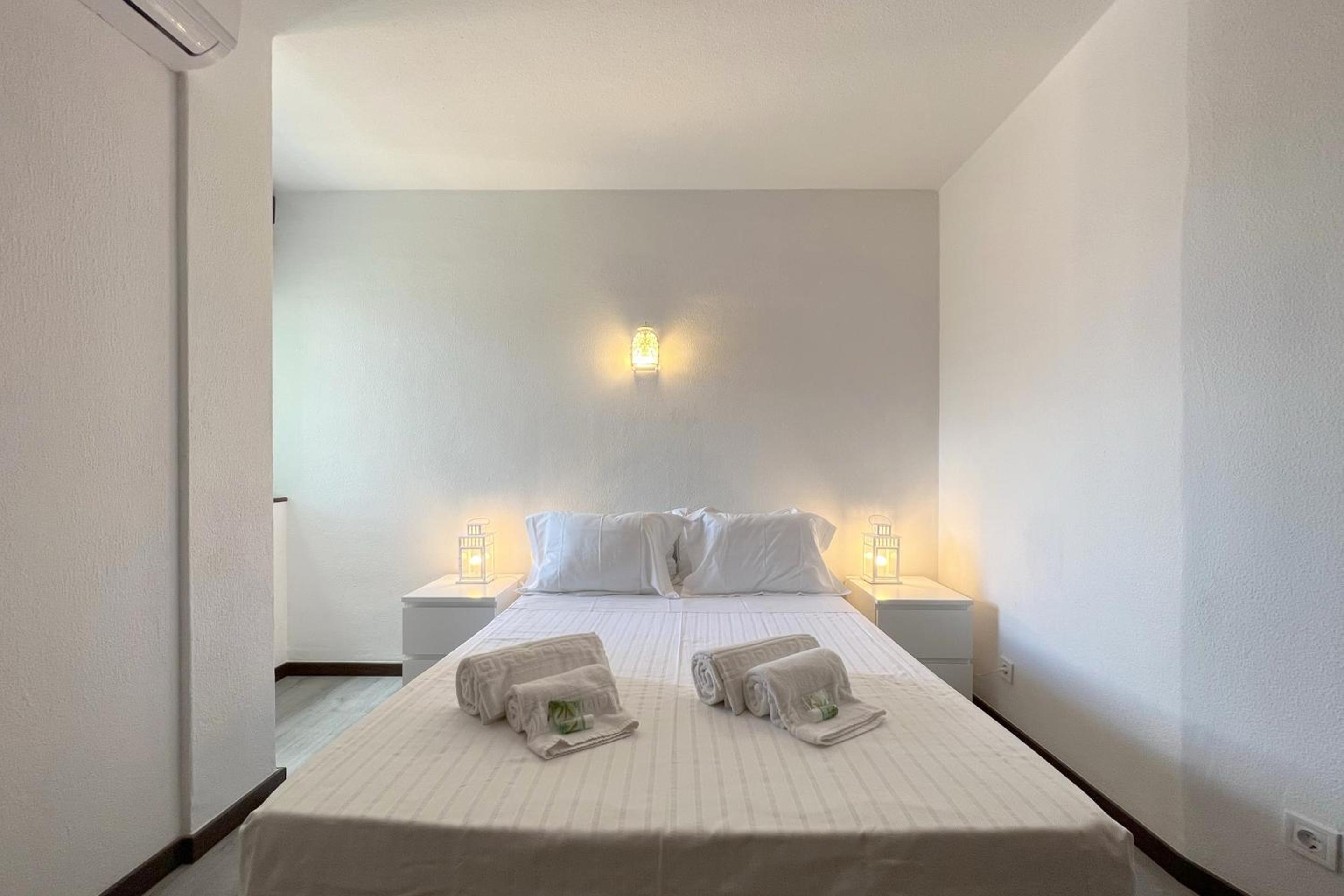 Apartament 3 Castelos 1804 by amcf view 5