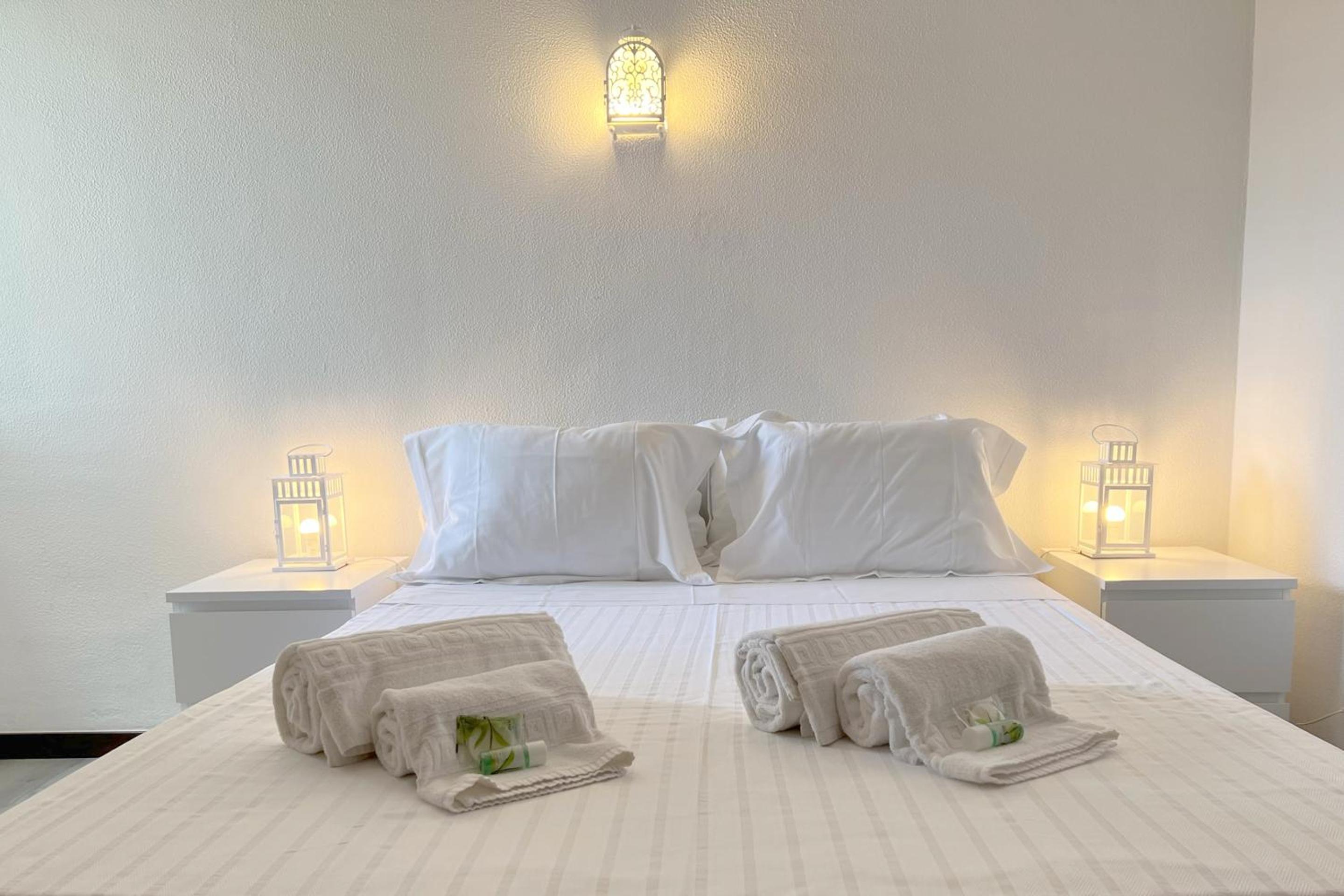 Apartament 3 Castelos 1804 by amcf view 4