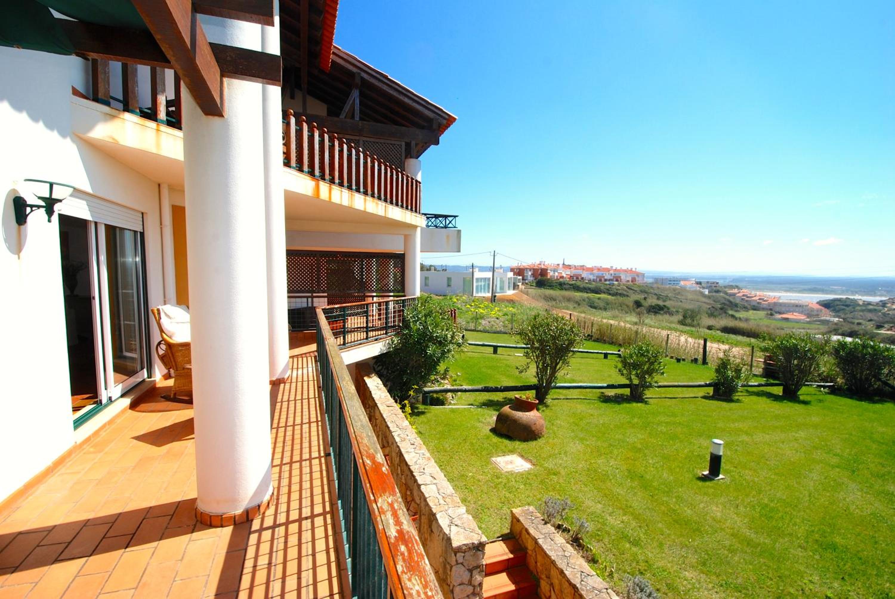 Cereja - 3 bedroom apartment in great complex with sea views, 3 pools and more view 5