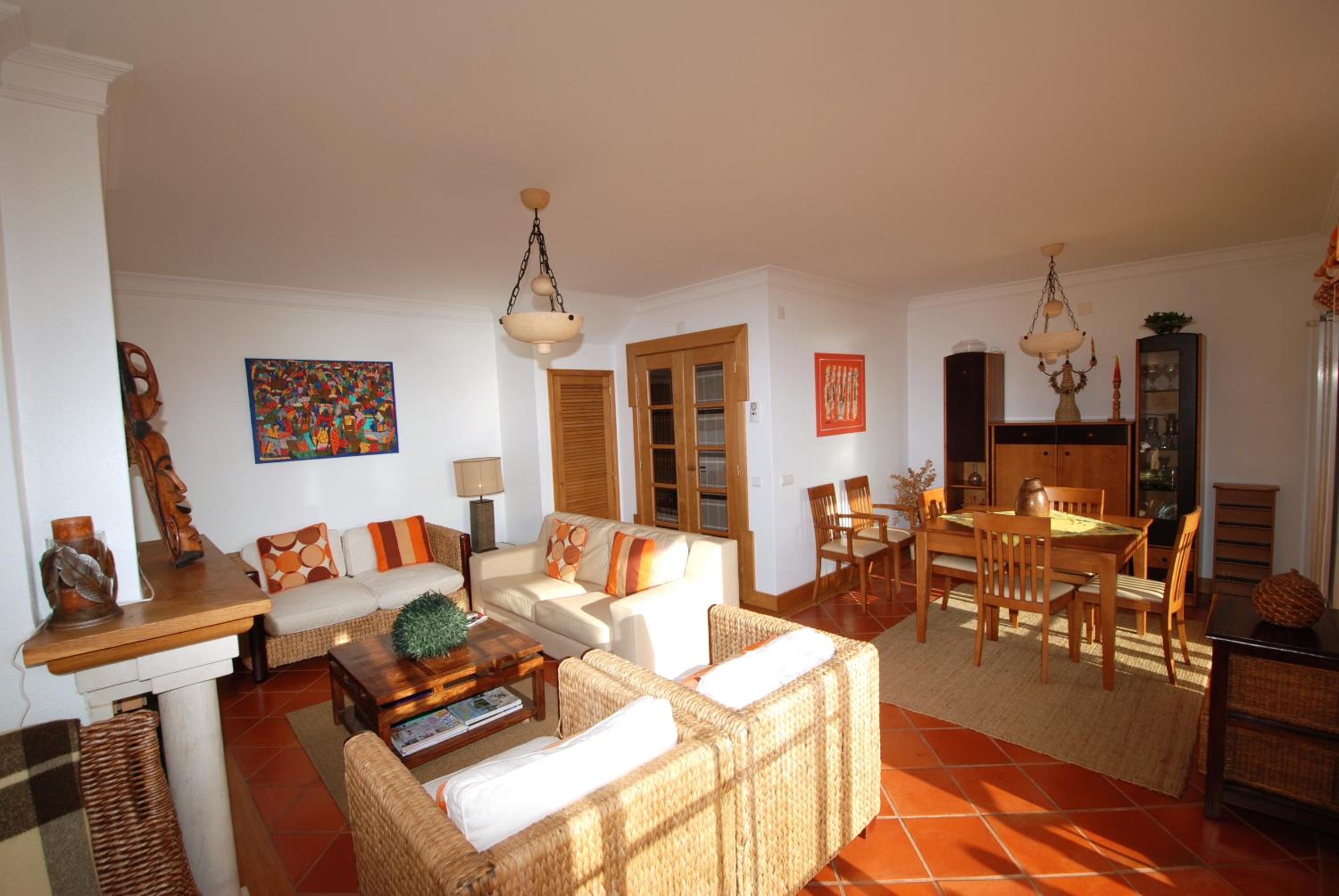 Ship - 4 bedroom duplex with sea and pool views, 1km from the beach view 2