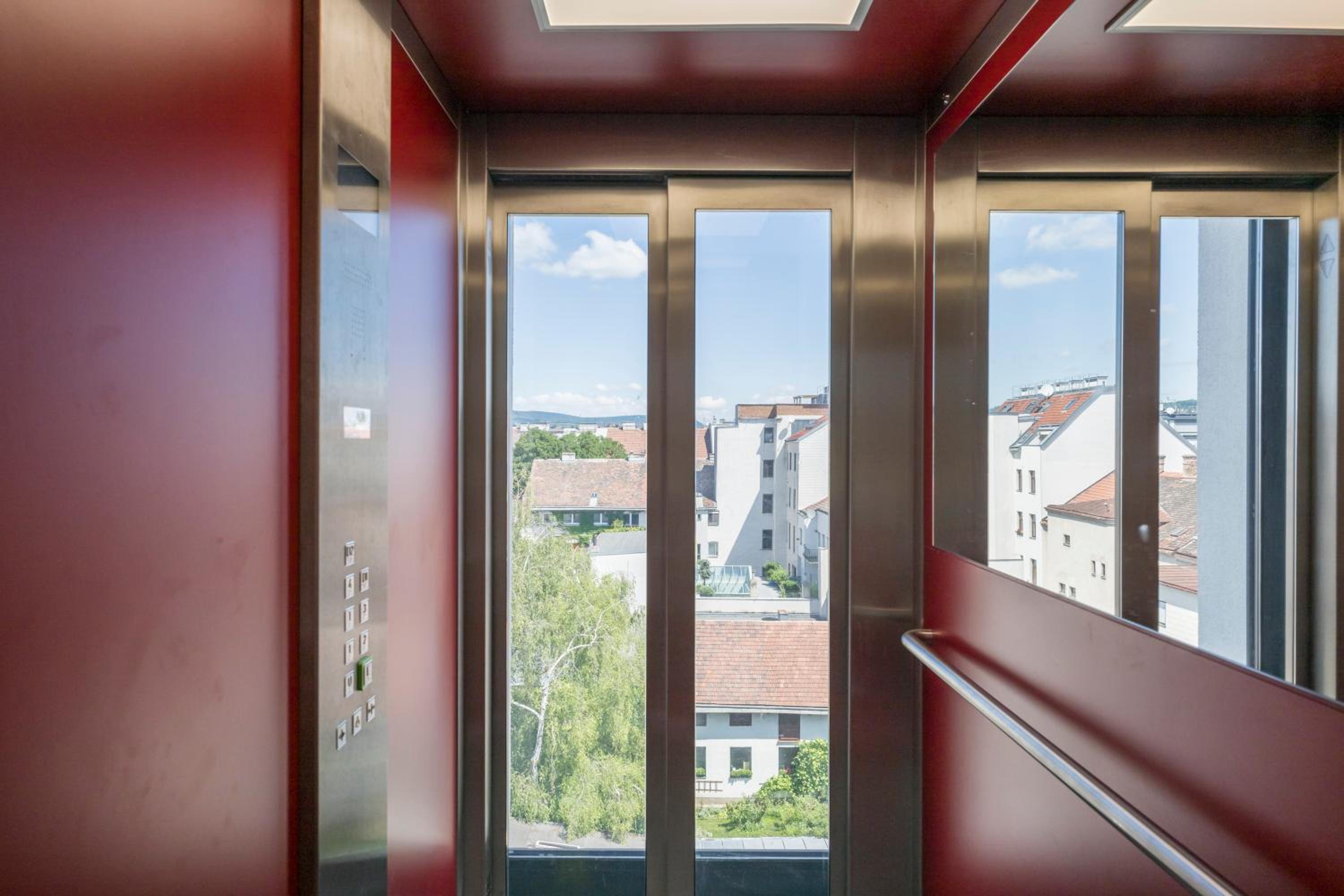 Ottakring Balcony Suite