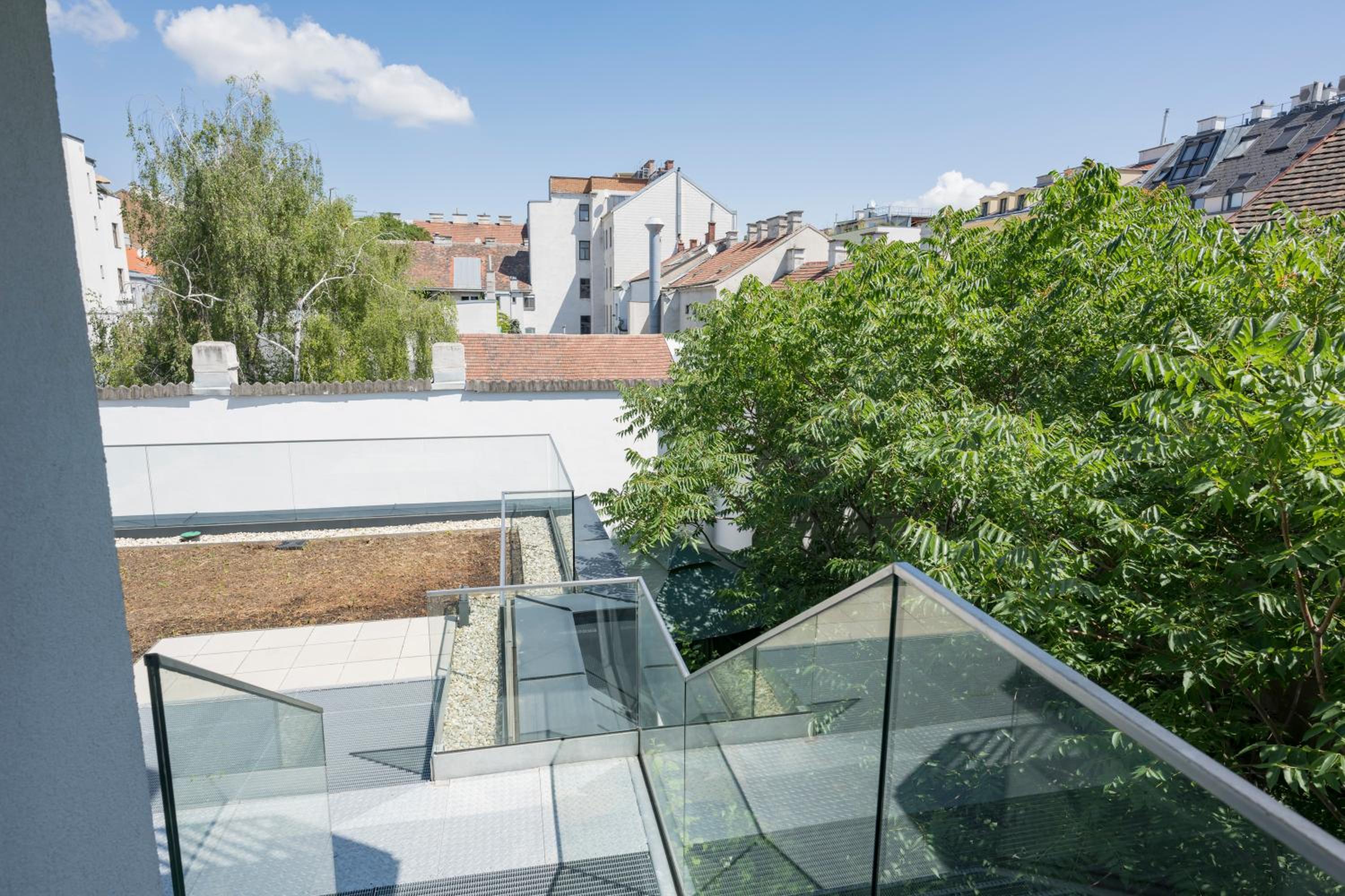 Ottakring Balcony Suite