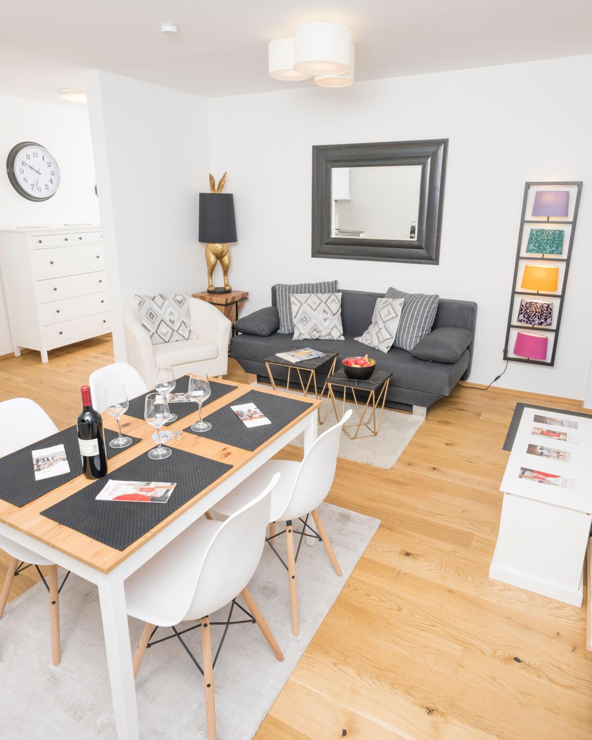 Ottakring Balcony Suite