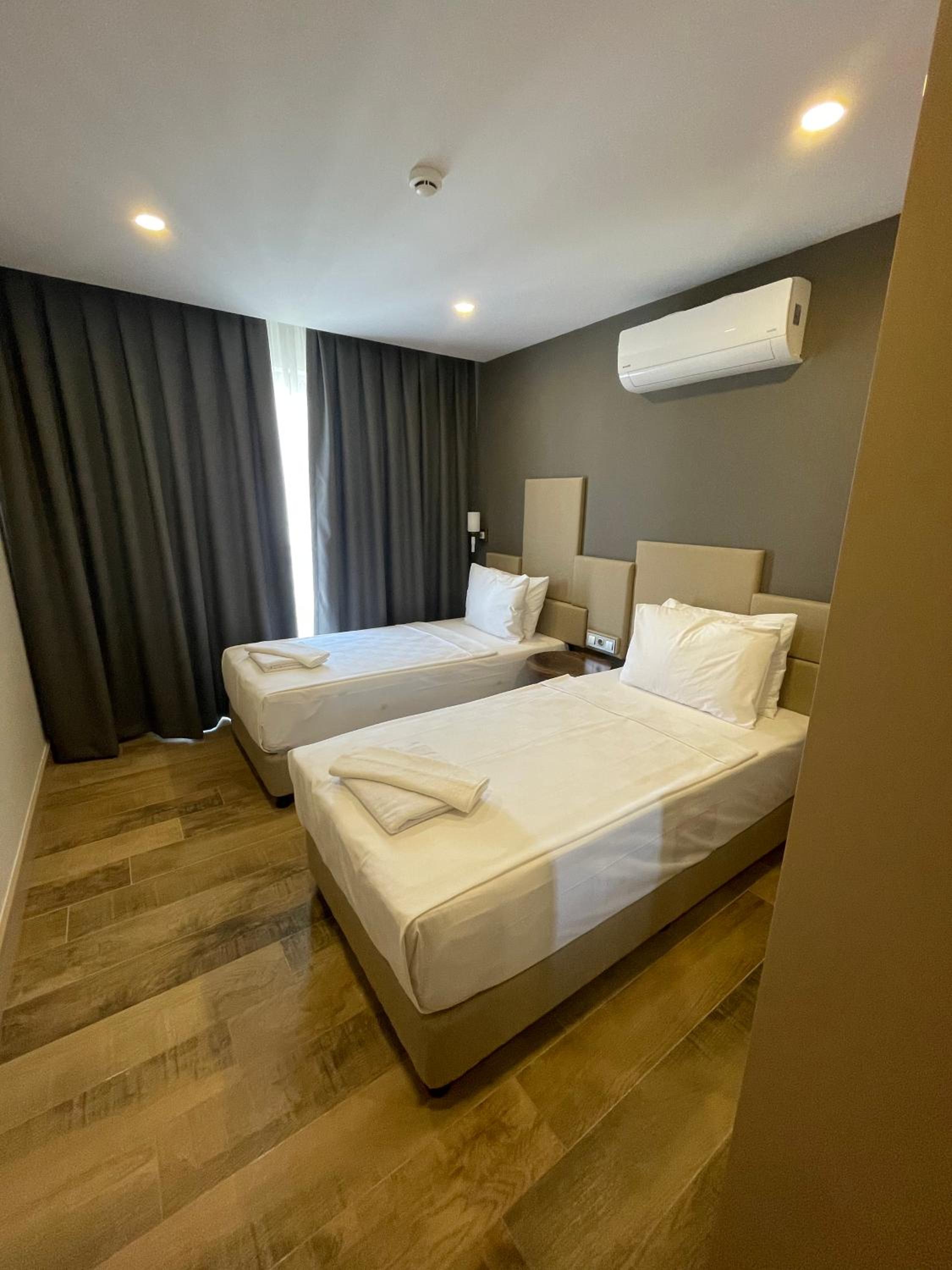 Green Garden City Luxury Apartments - Image 23