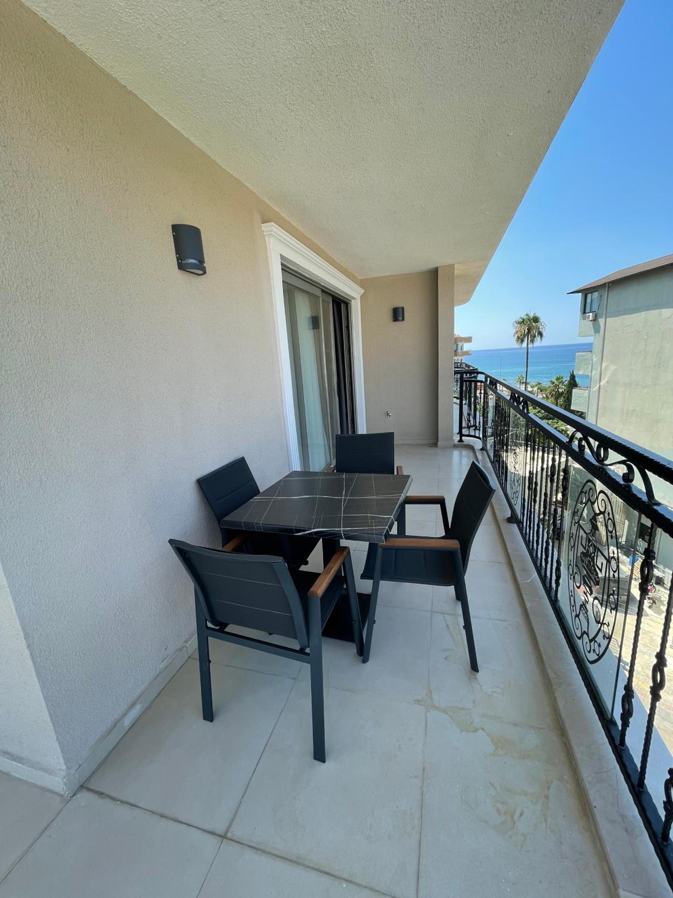 Green Garden City Luxury Apartments - Image 30