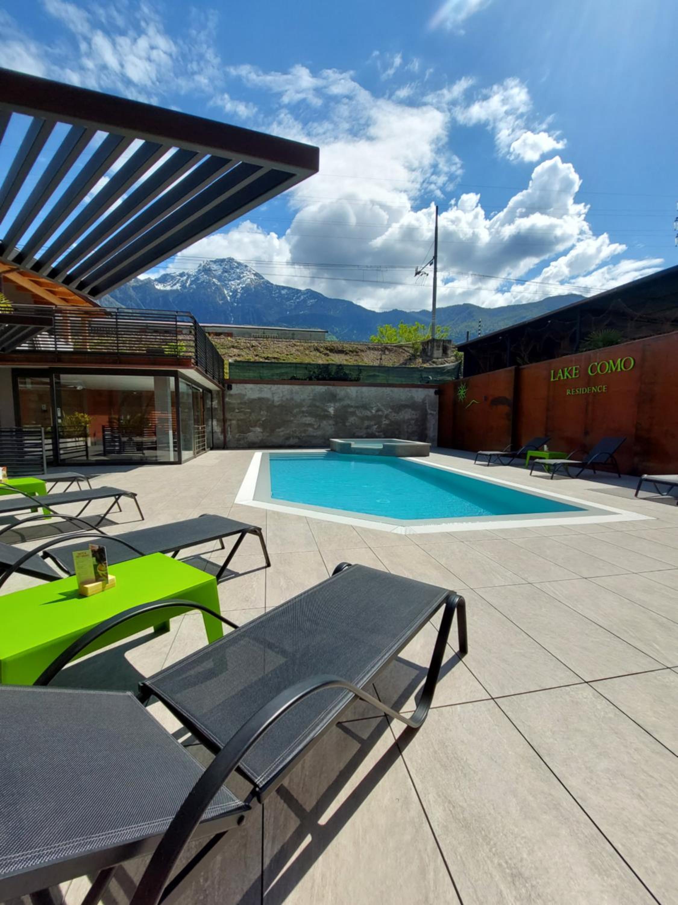 Residence Lake Como en Colico — recepcion & lobby