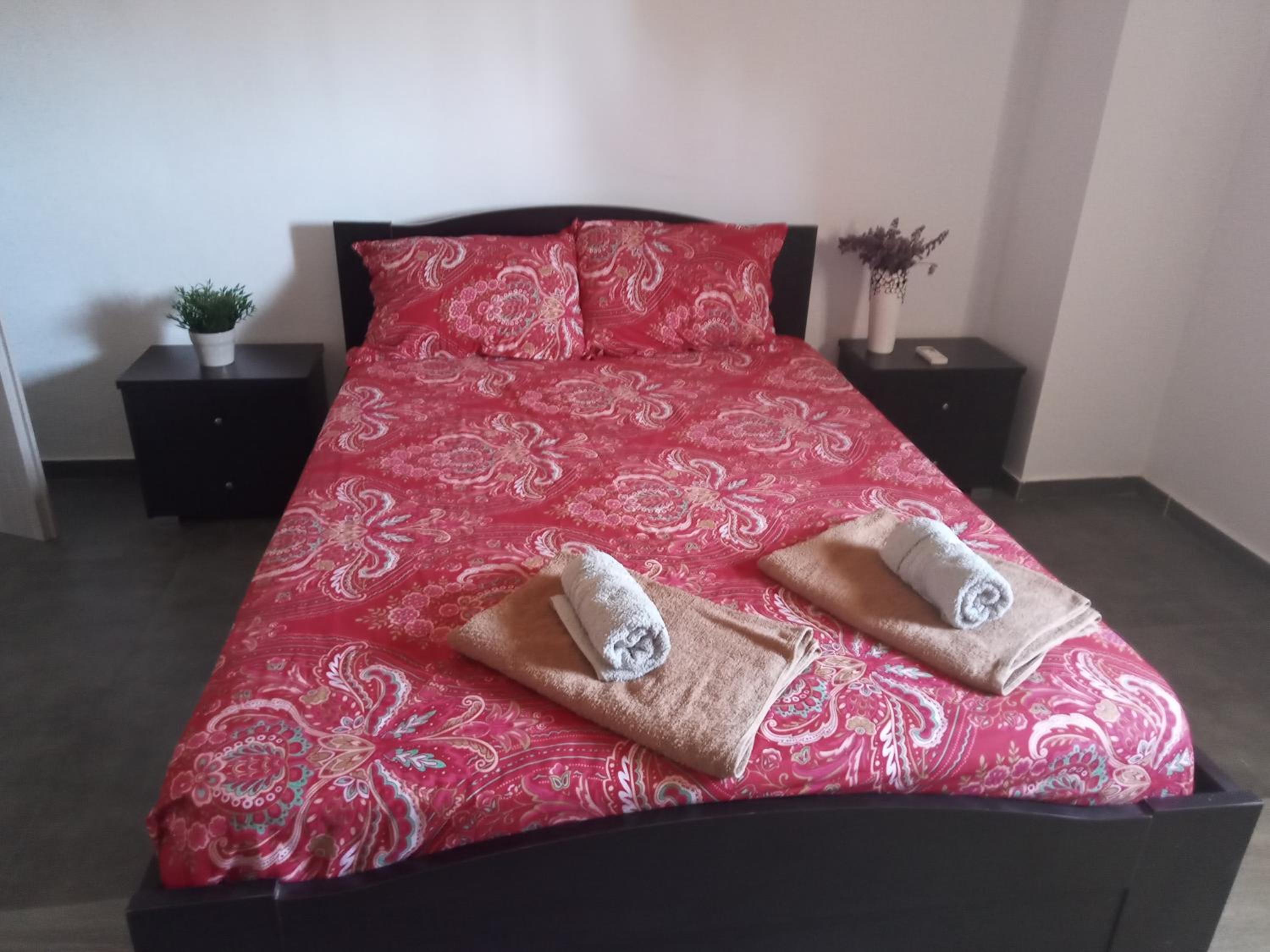 ARIADNIS 3 BEDs apt