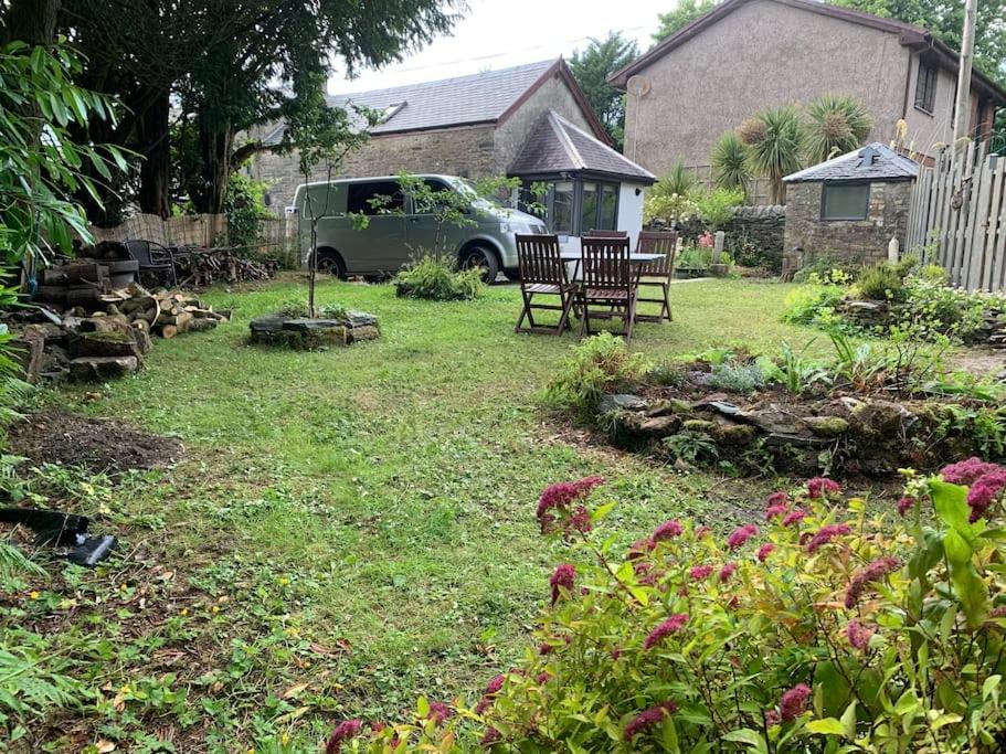 Yewtree Cottage - 'The Art House' and Garden view 2