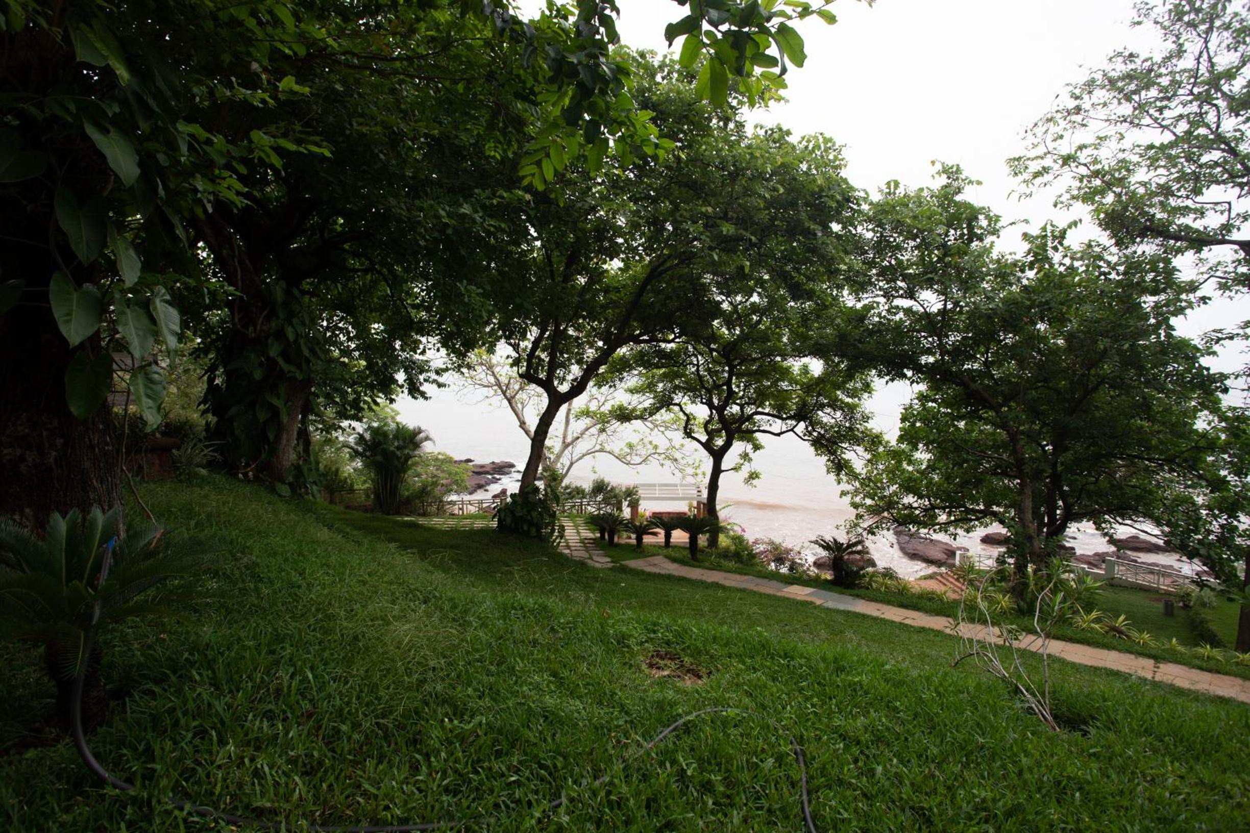 Stone Water Eco Resort
