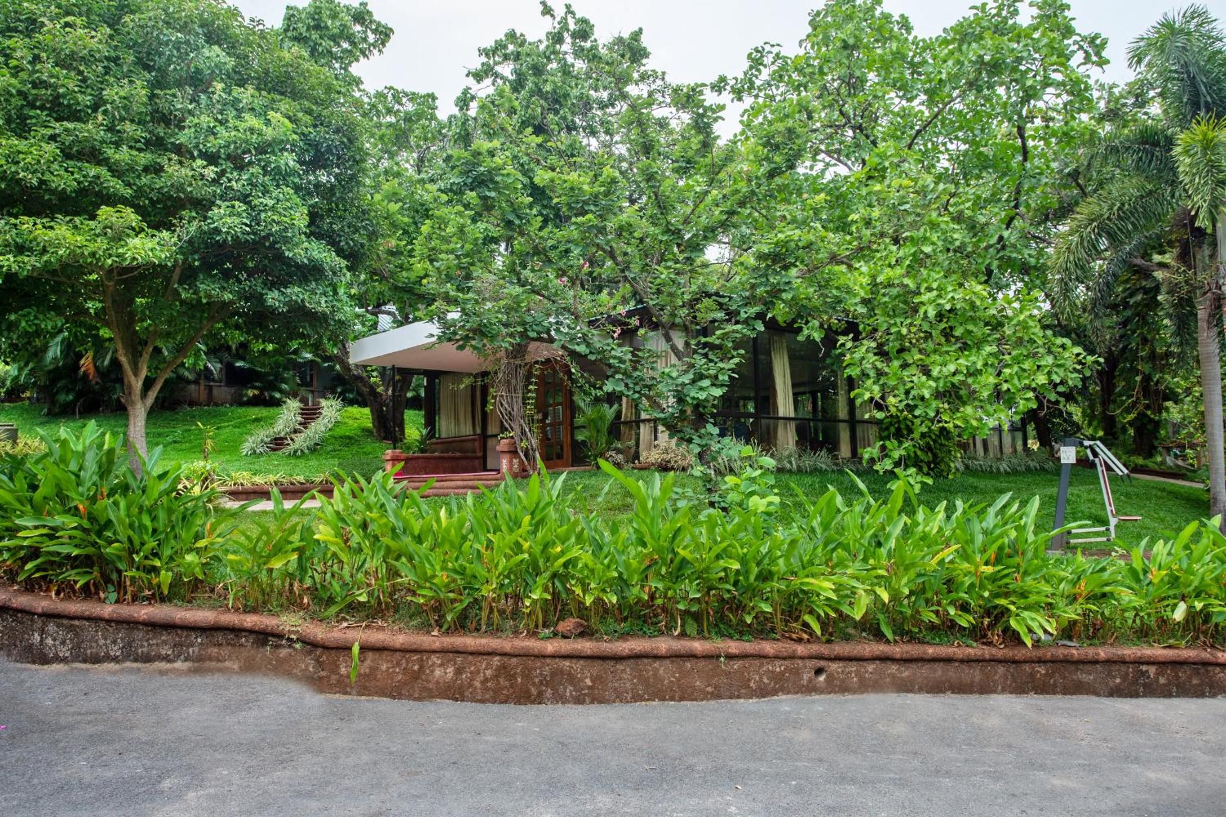 Stone Water Eco Resort