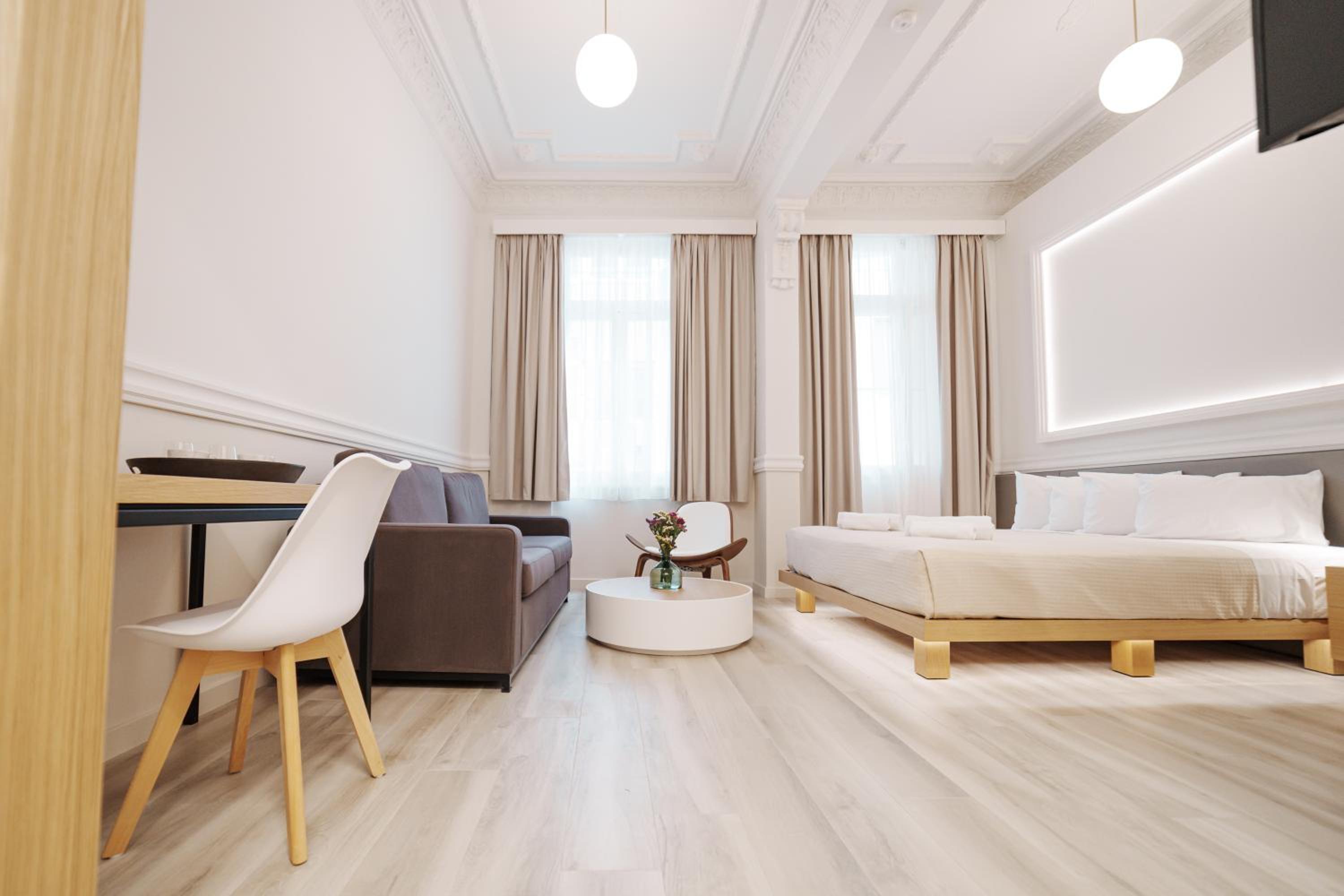 Agora Athens Suites