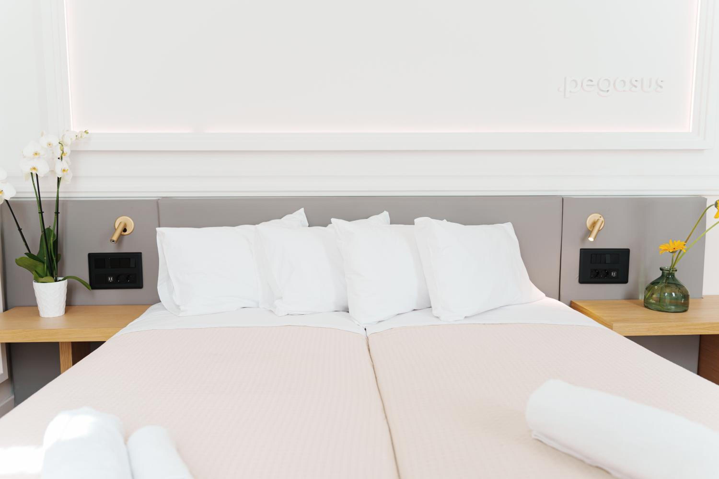 Agora Athens Suites