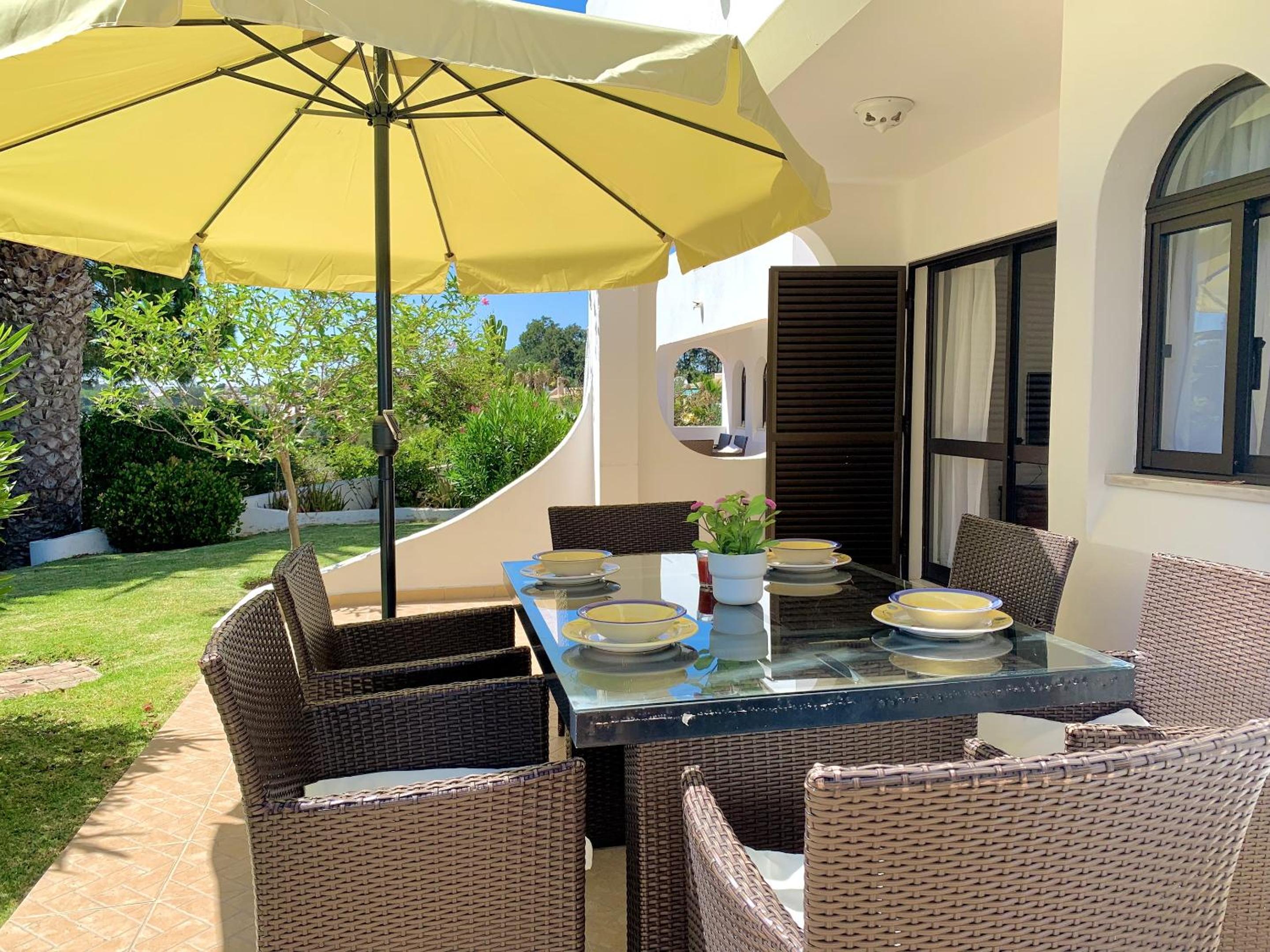 Charming House in Carvoeiro + Pool