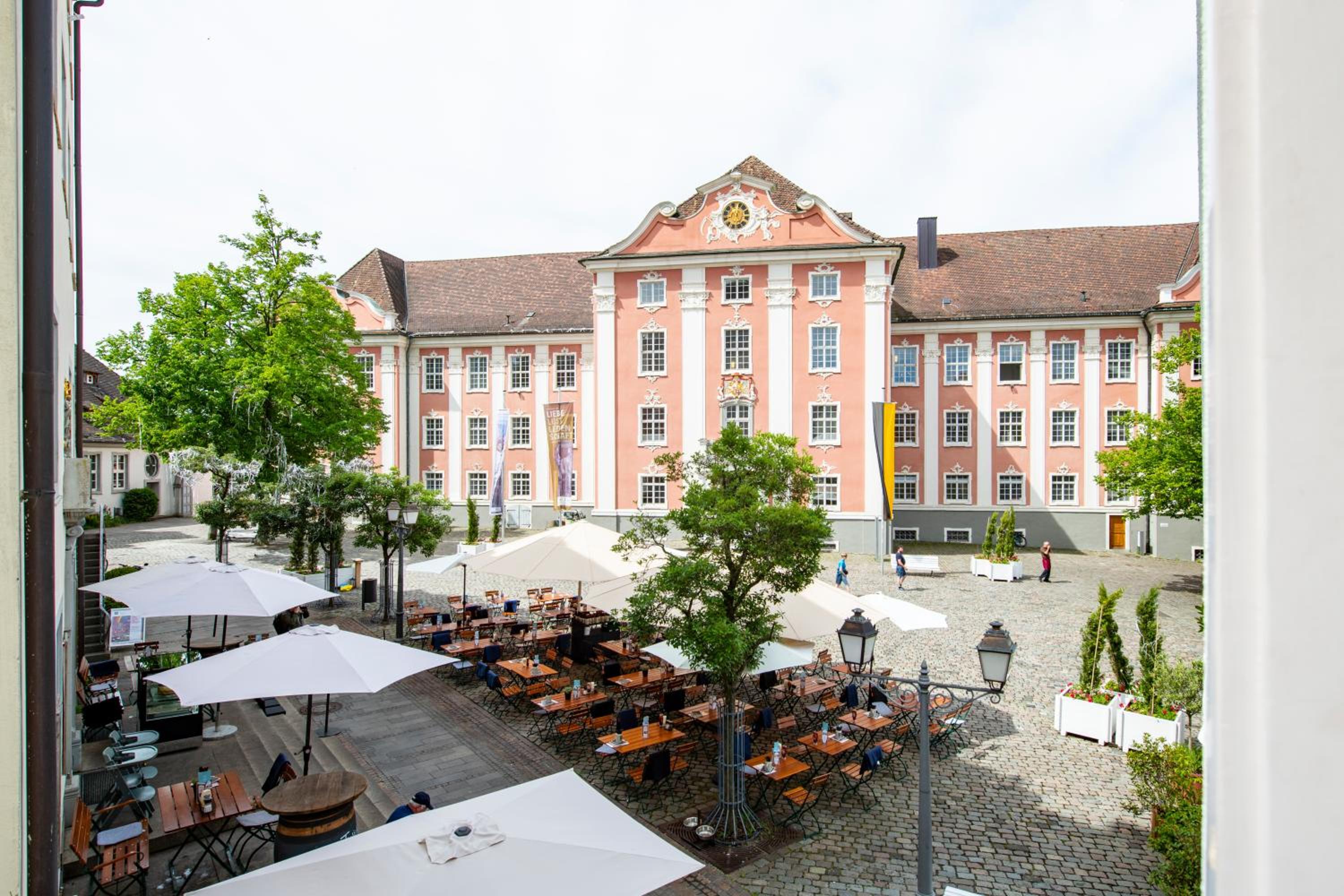Gästehaus am Schlossplatz, Z. 1