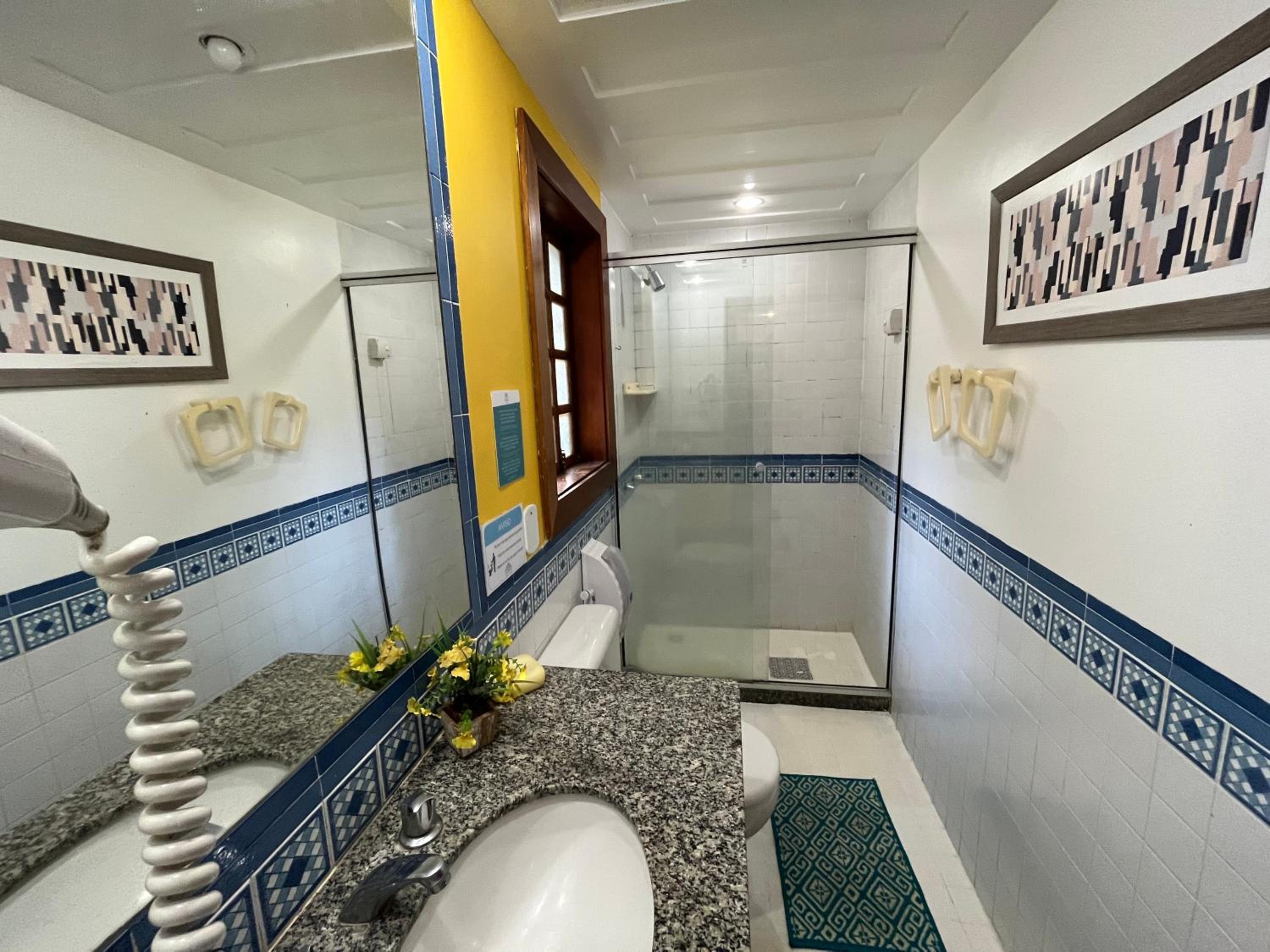 Búzios Prime: Vista Mar, 50m da Praia da Ferradura, 8 suites