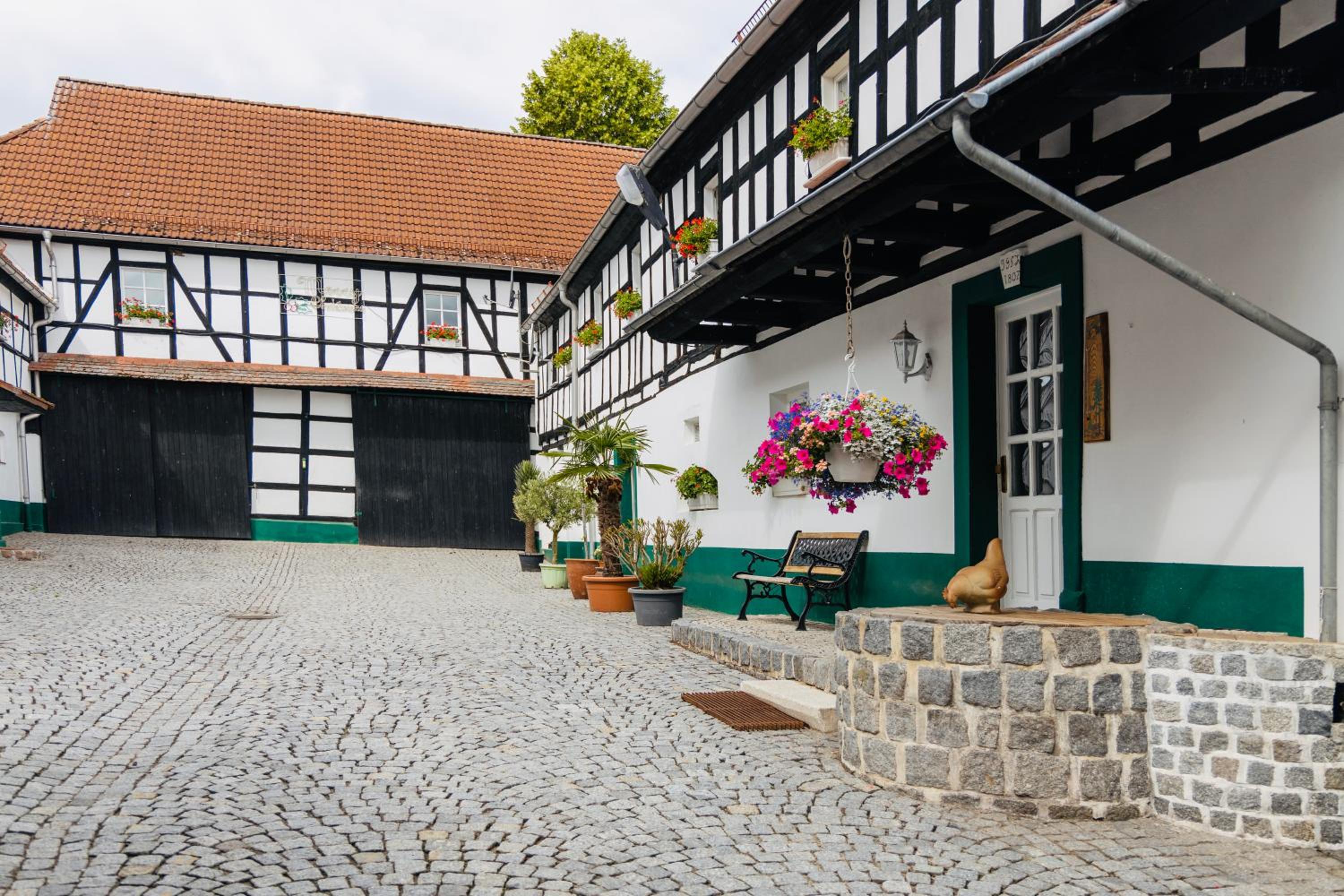 Thüringer Tannenhof Ferienwohnungen