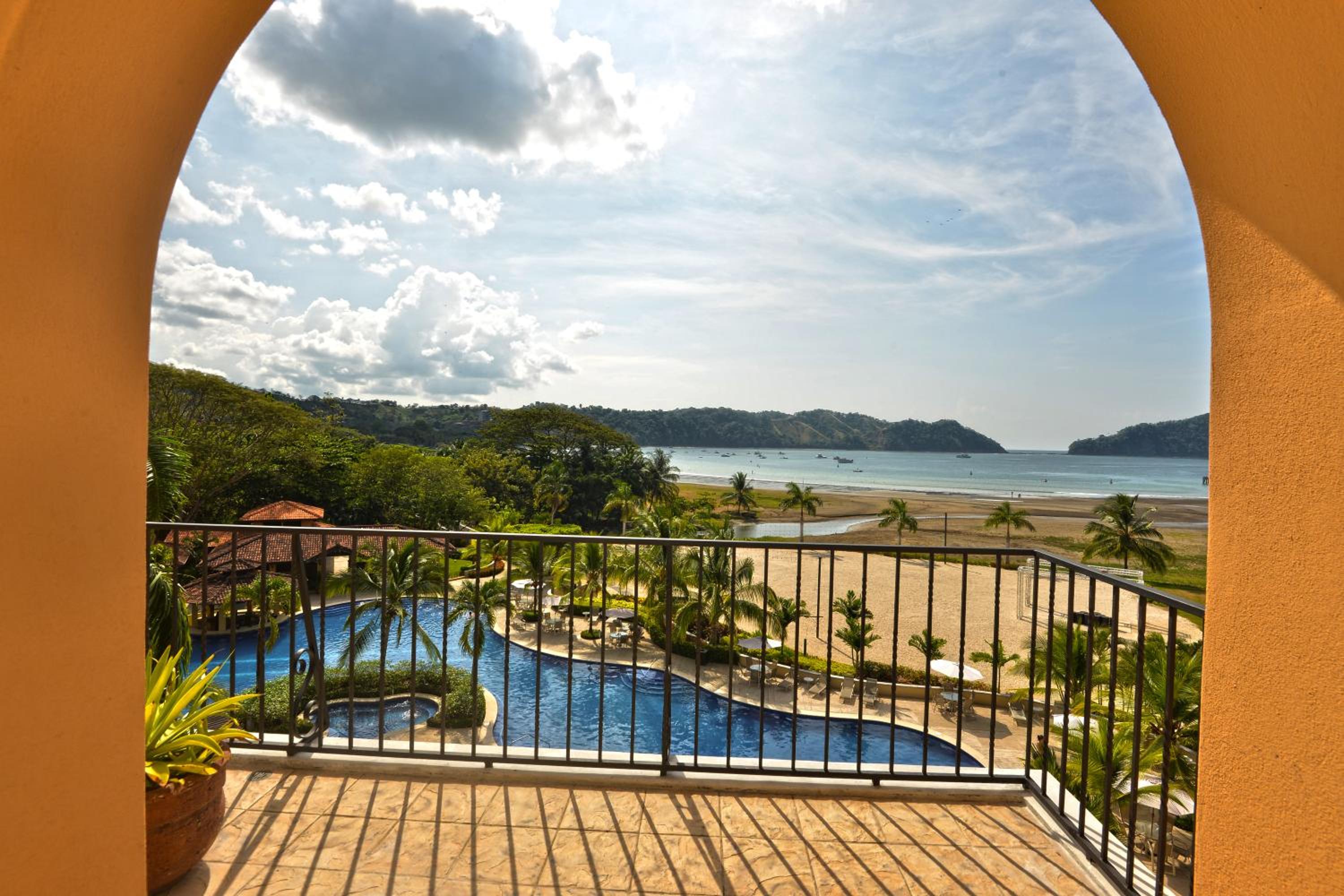 Bella Vista 4B 3 bdrs ocean view in Los Suenos