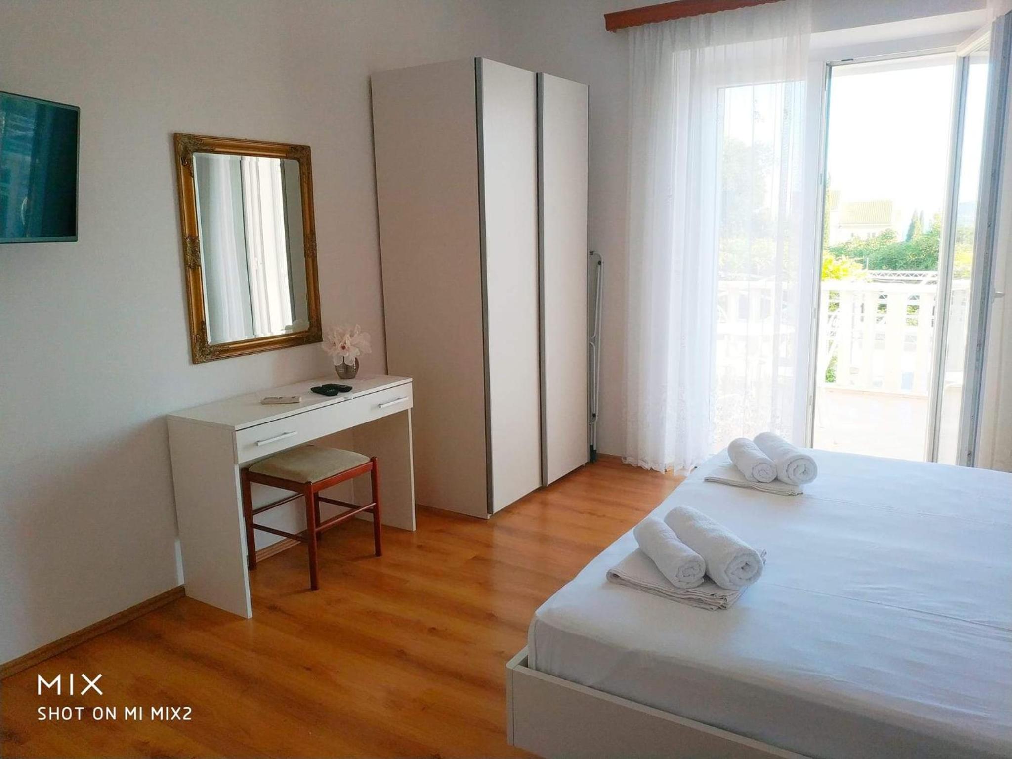 Apartments & Rooms Čakelić
