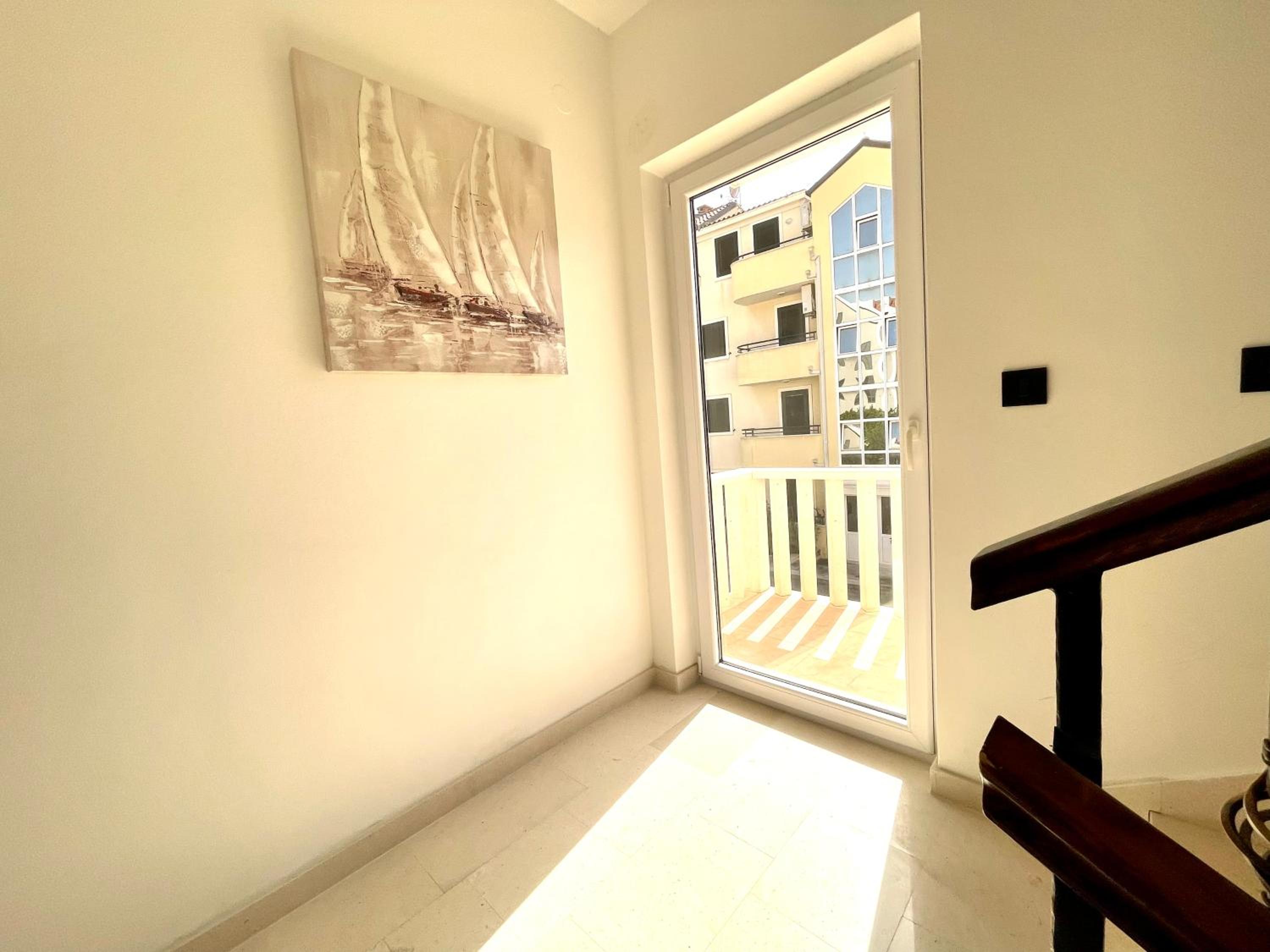 Mangio Dubrovnik Silver