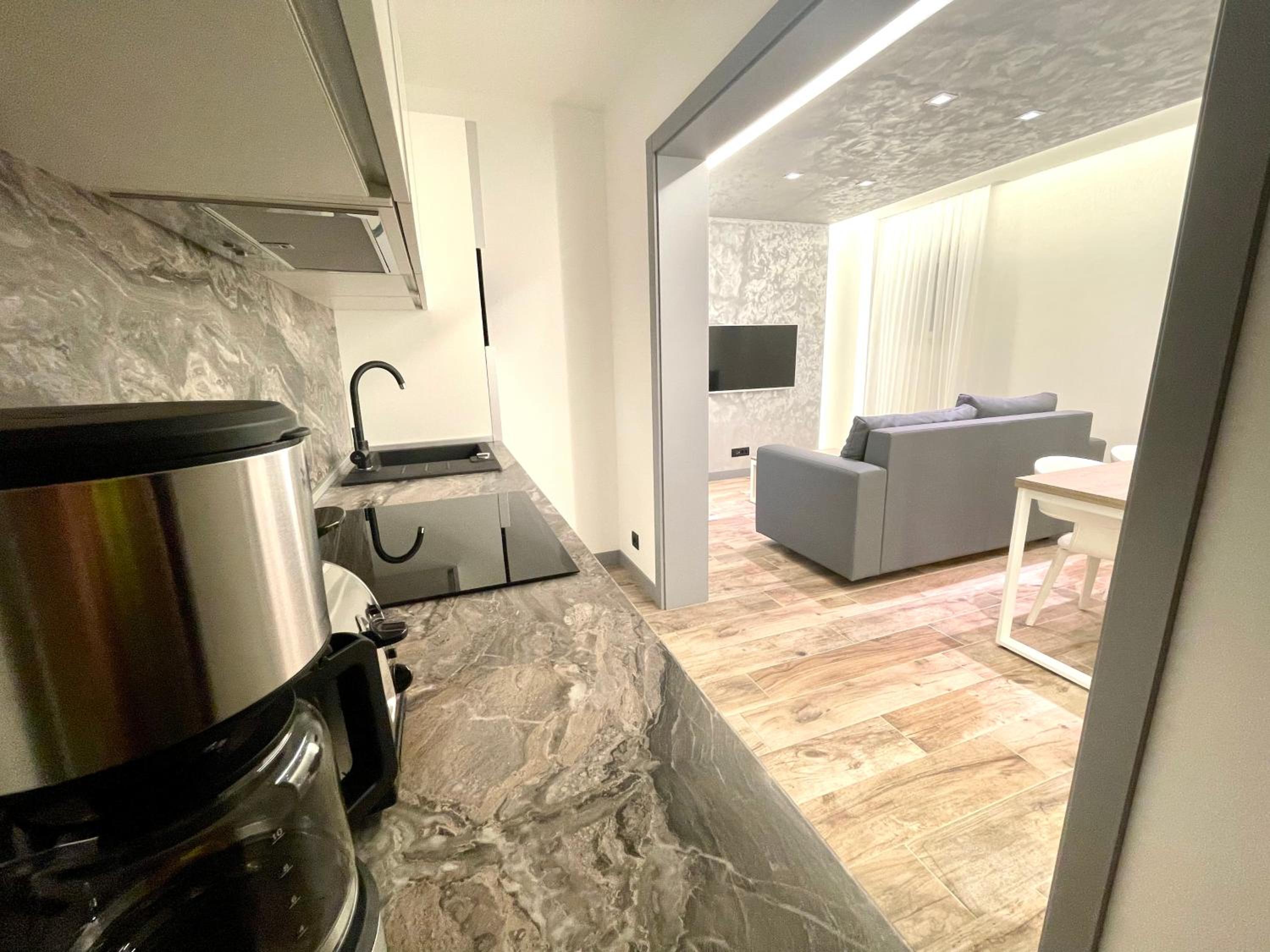 Mangio Dubrovnik Silver