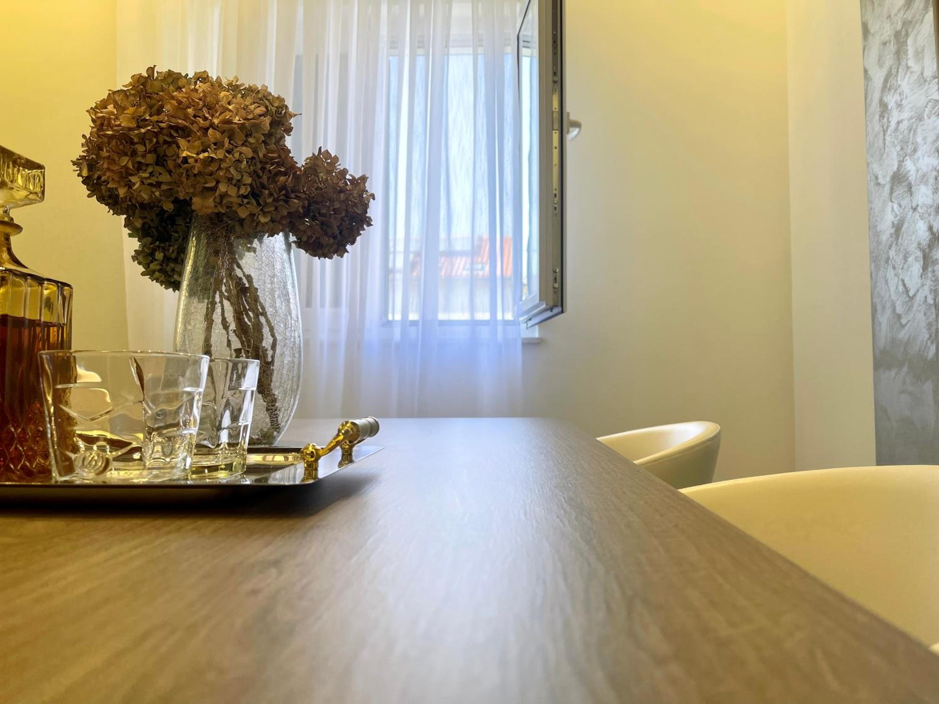 Mangio Dubrovnik Silver