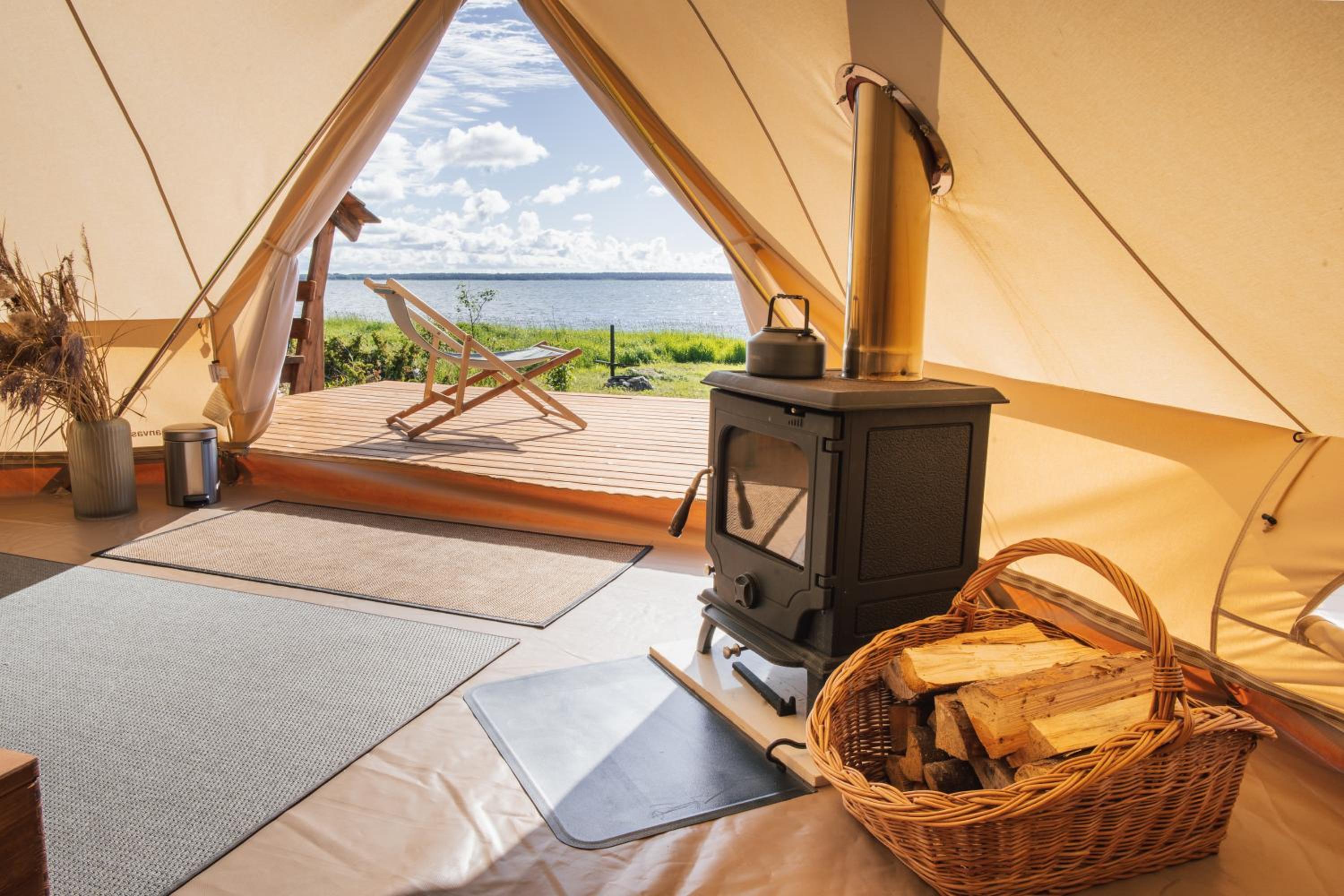 Mönus Paik Glamping