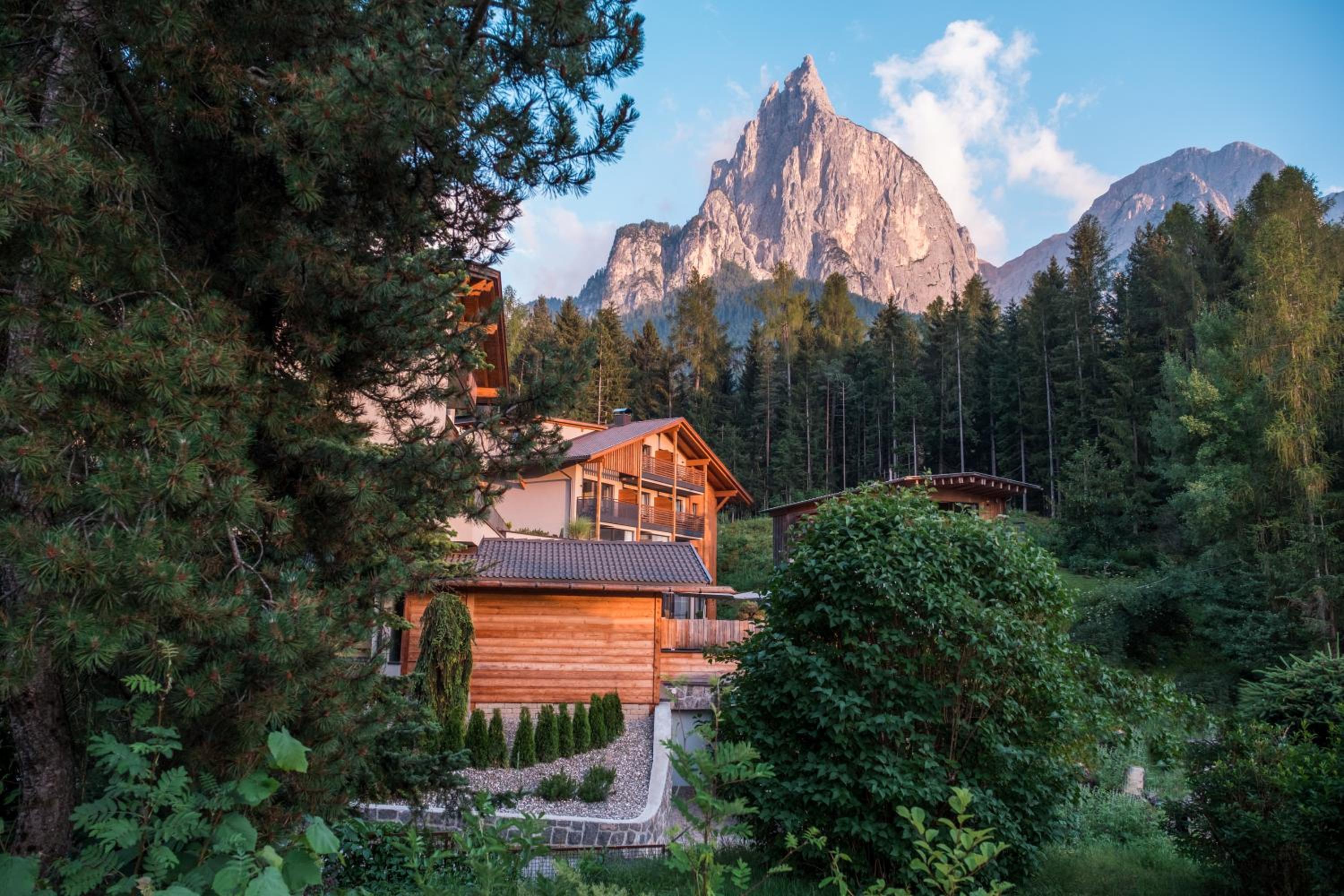 Hotel Waldrast Dolomites