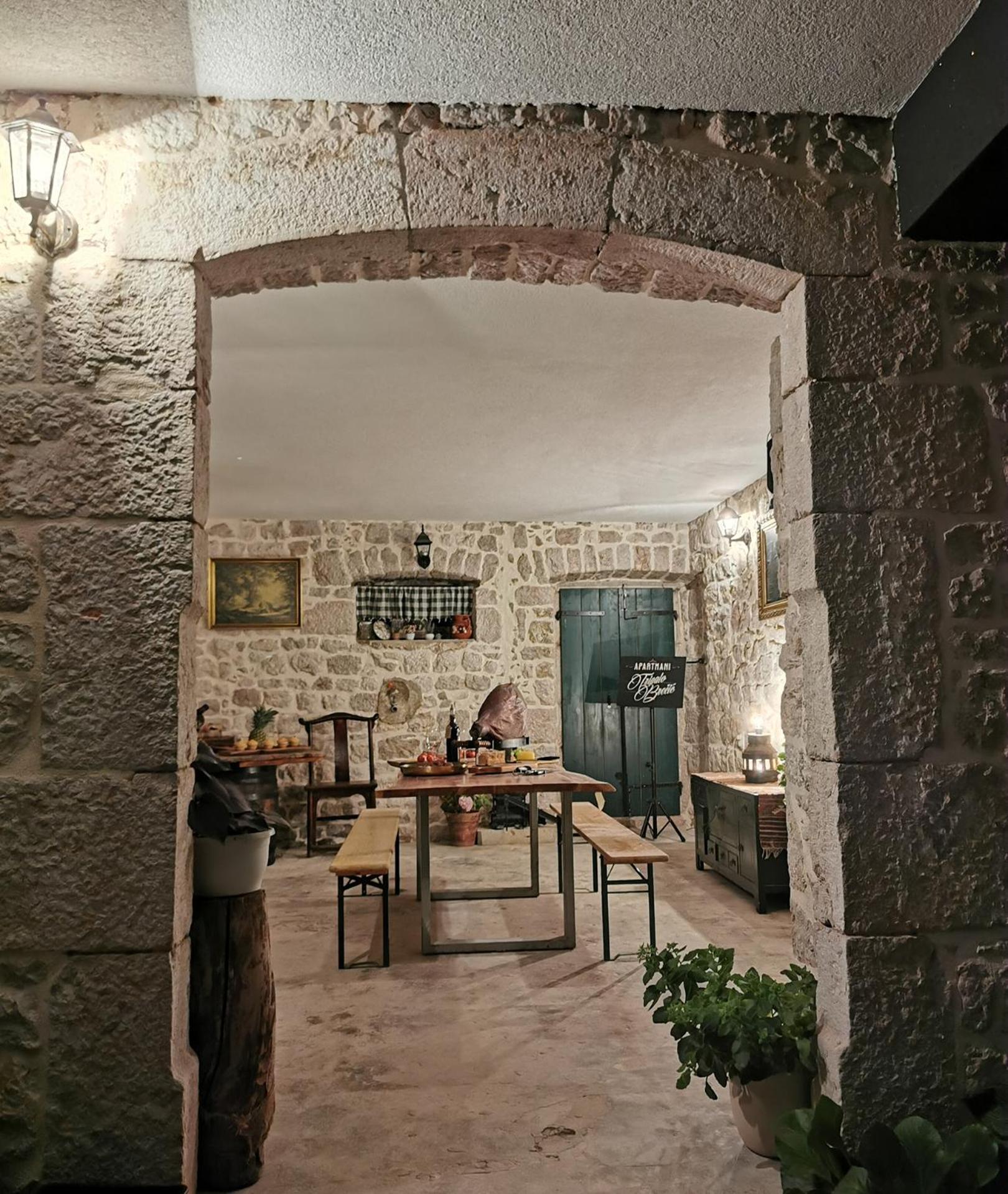 Photo 44