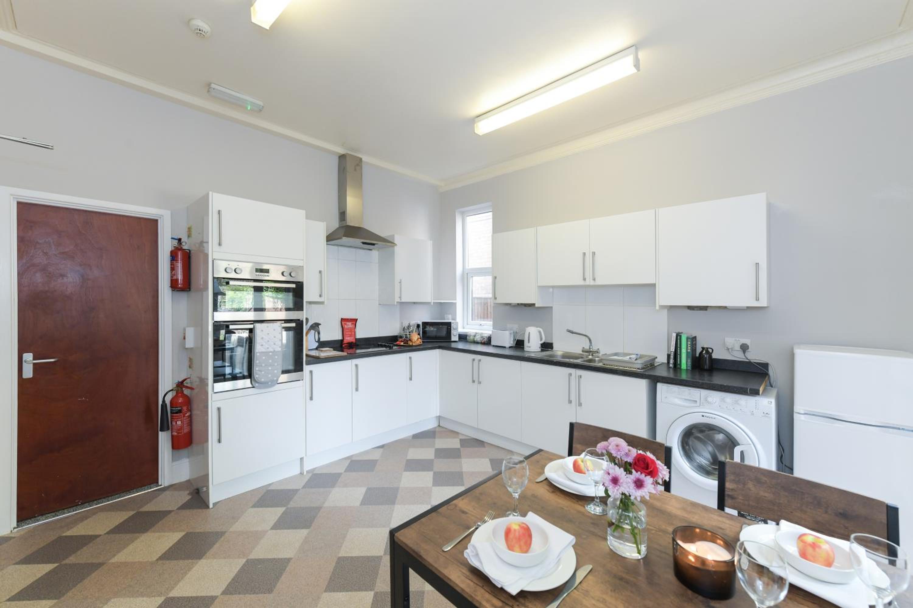 The Linden Grove Apartments, photo 32