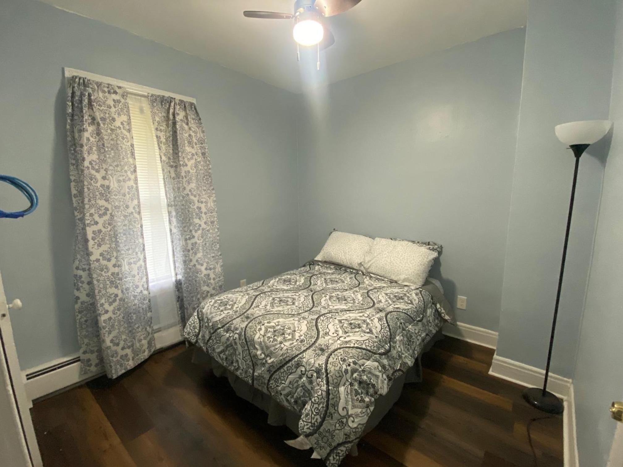 Newburgh Vacations - Lovely 2 Bedroom Cottage Just Off Orange Lake! - Property Image 5
