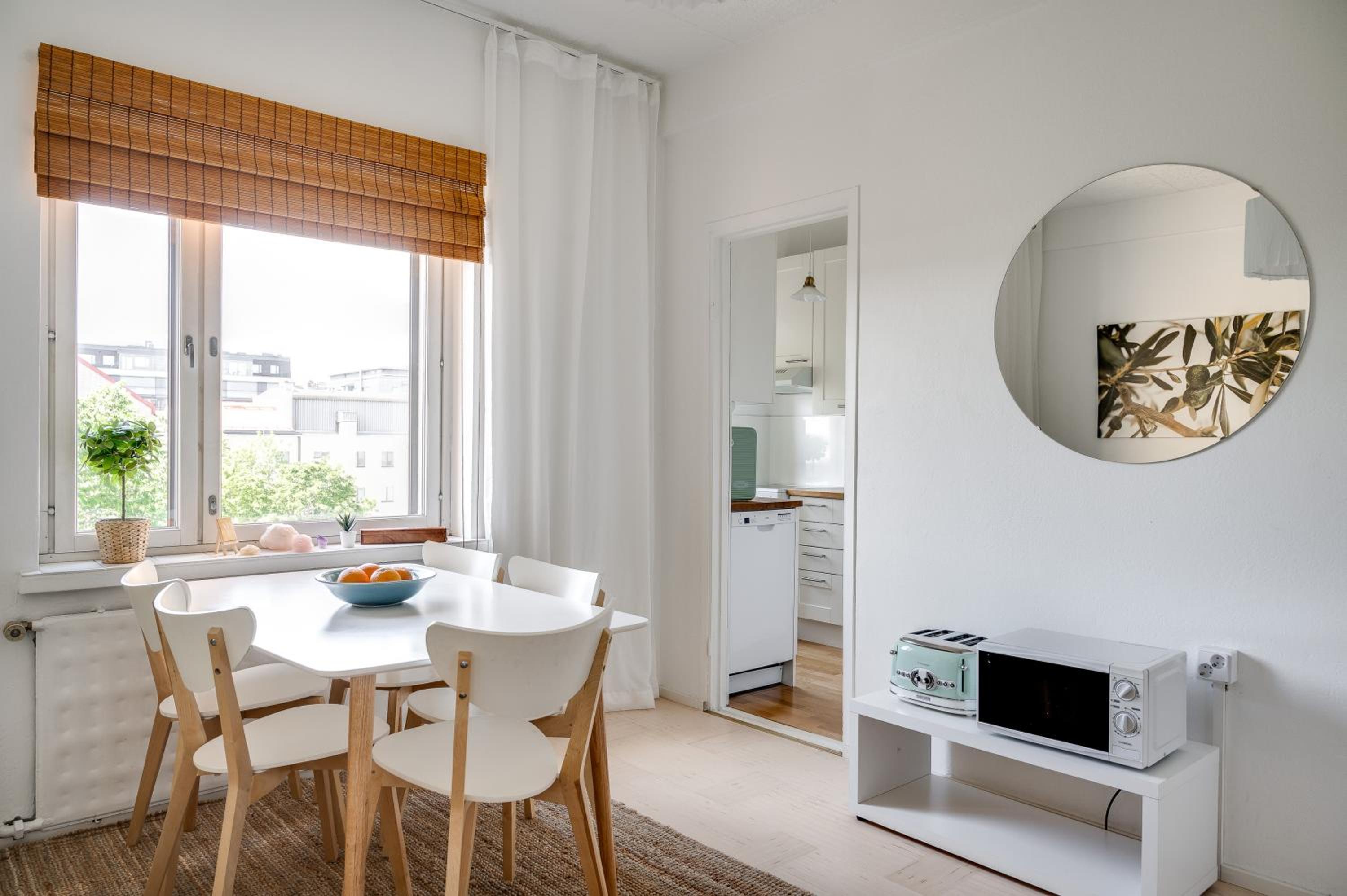 Excellent downtown location with balcony to the inner yard, sauna in the weekends view 5
