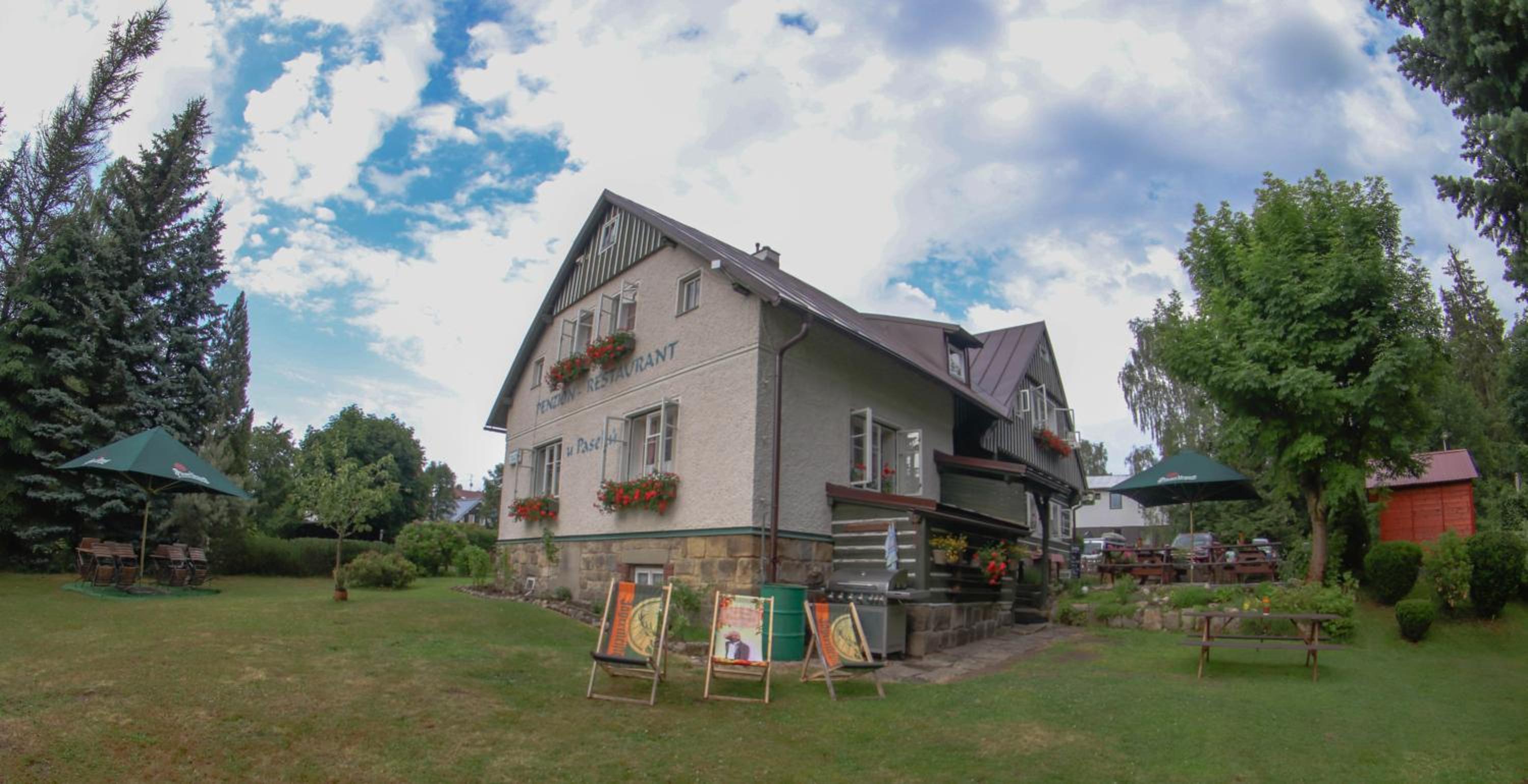 Penzion a Restaurace U Paseků view 2