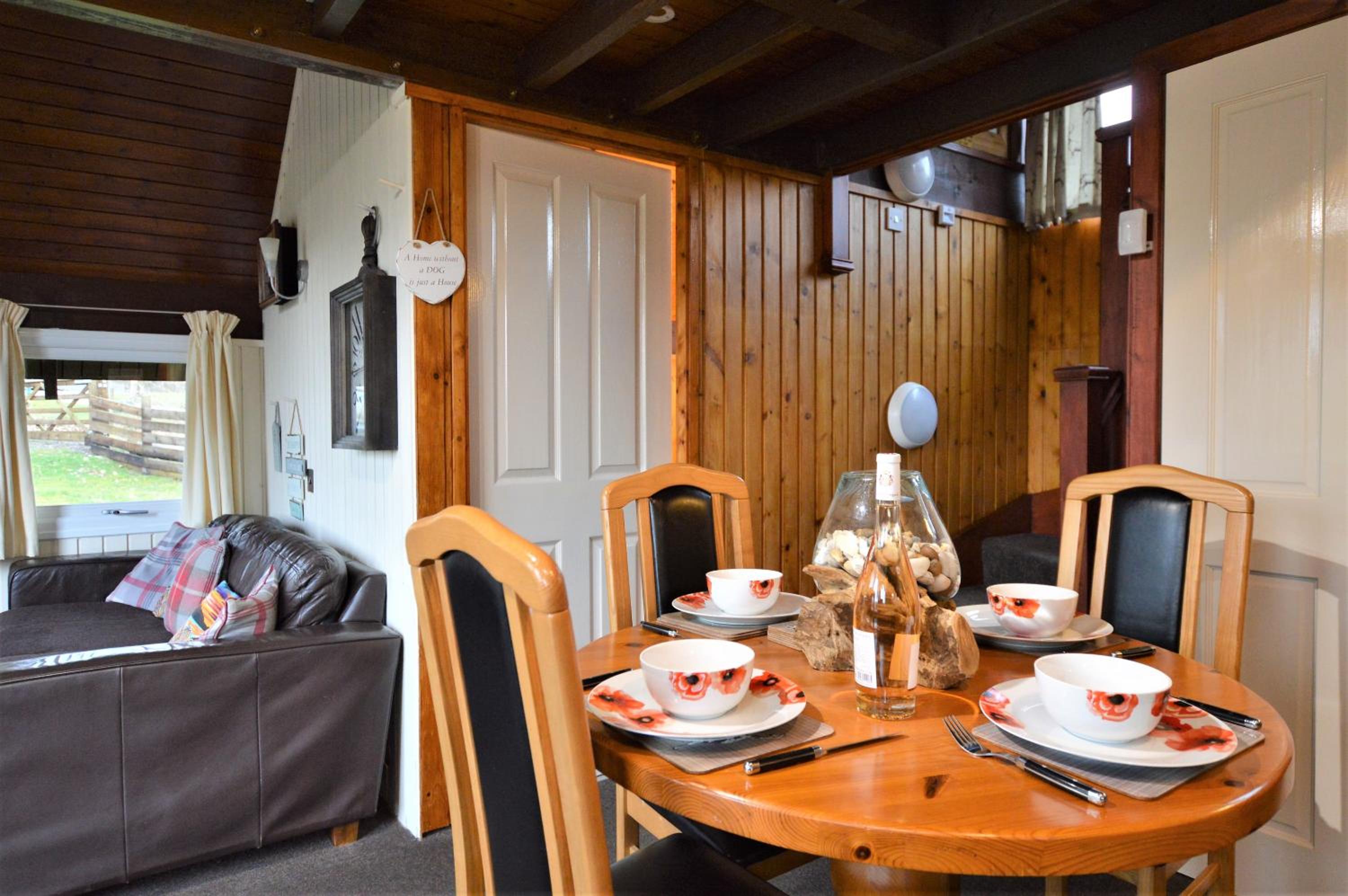 Iona Lodge view 4