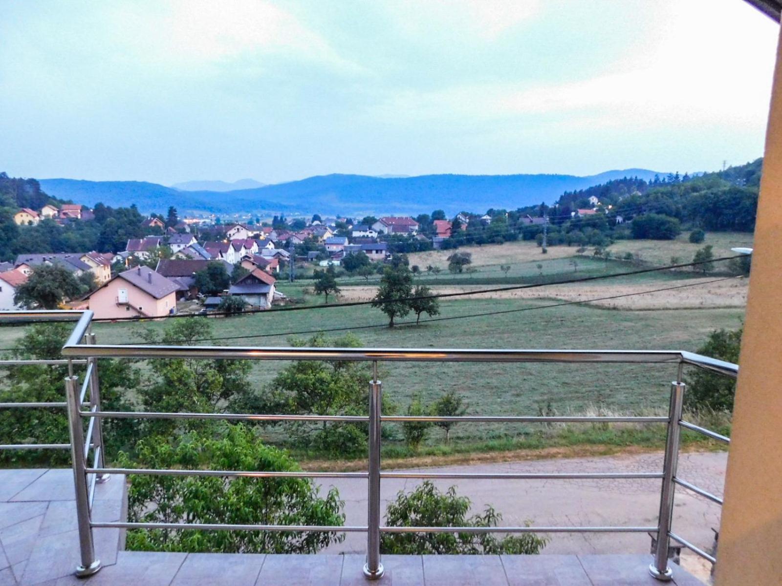 Apartman Lara view 3