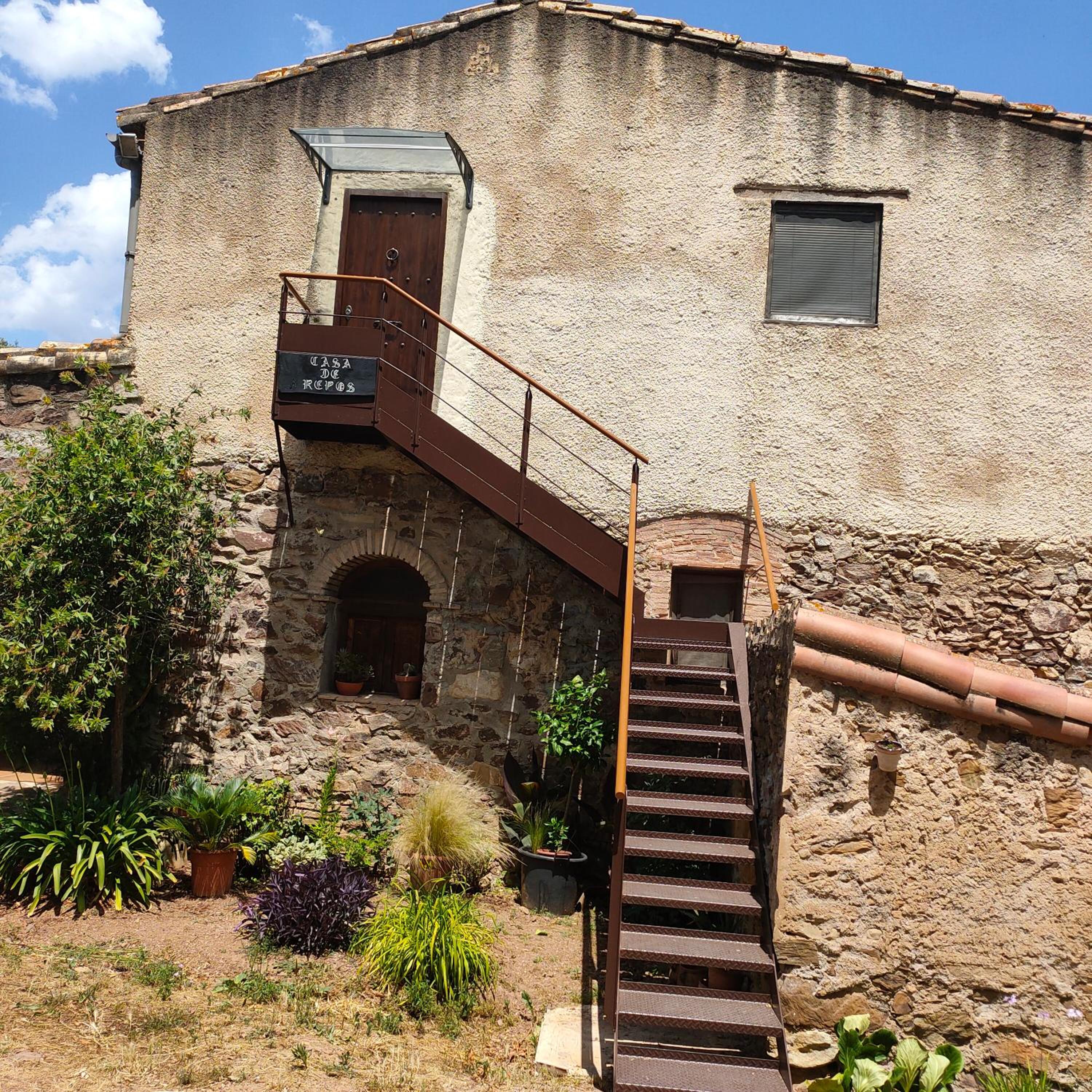 Can Cargol view 3